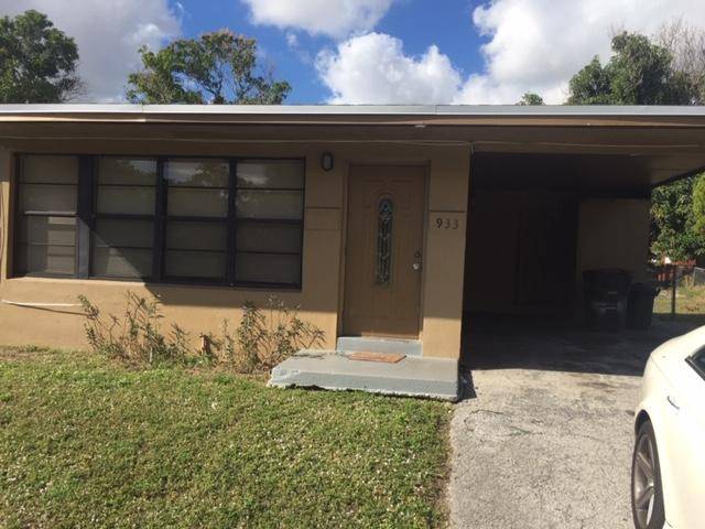 West Palm Beach, FL 33401,933 N Australian AVE