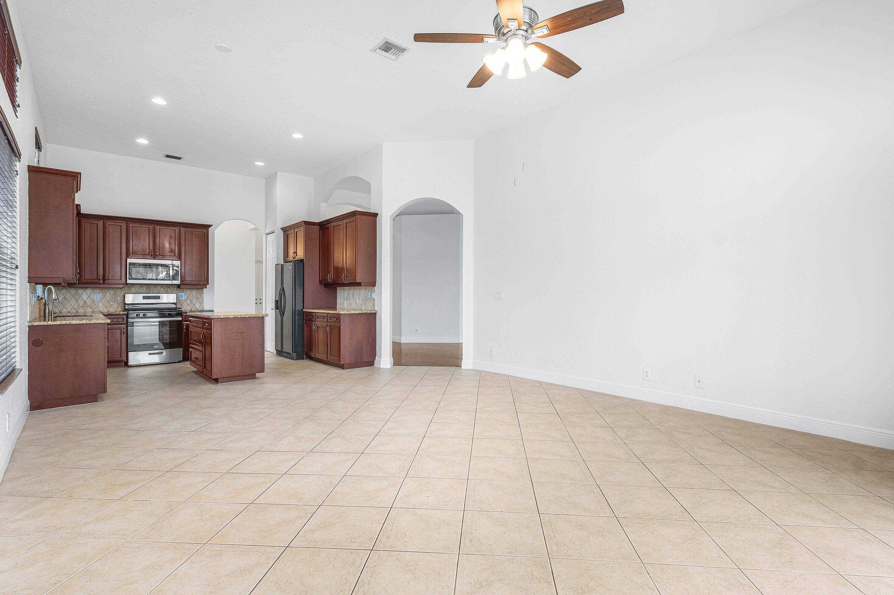 Wellington, FL 33414,10602 Keystone CT