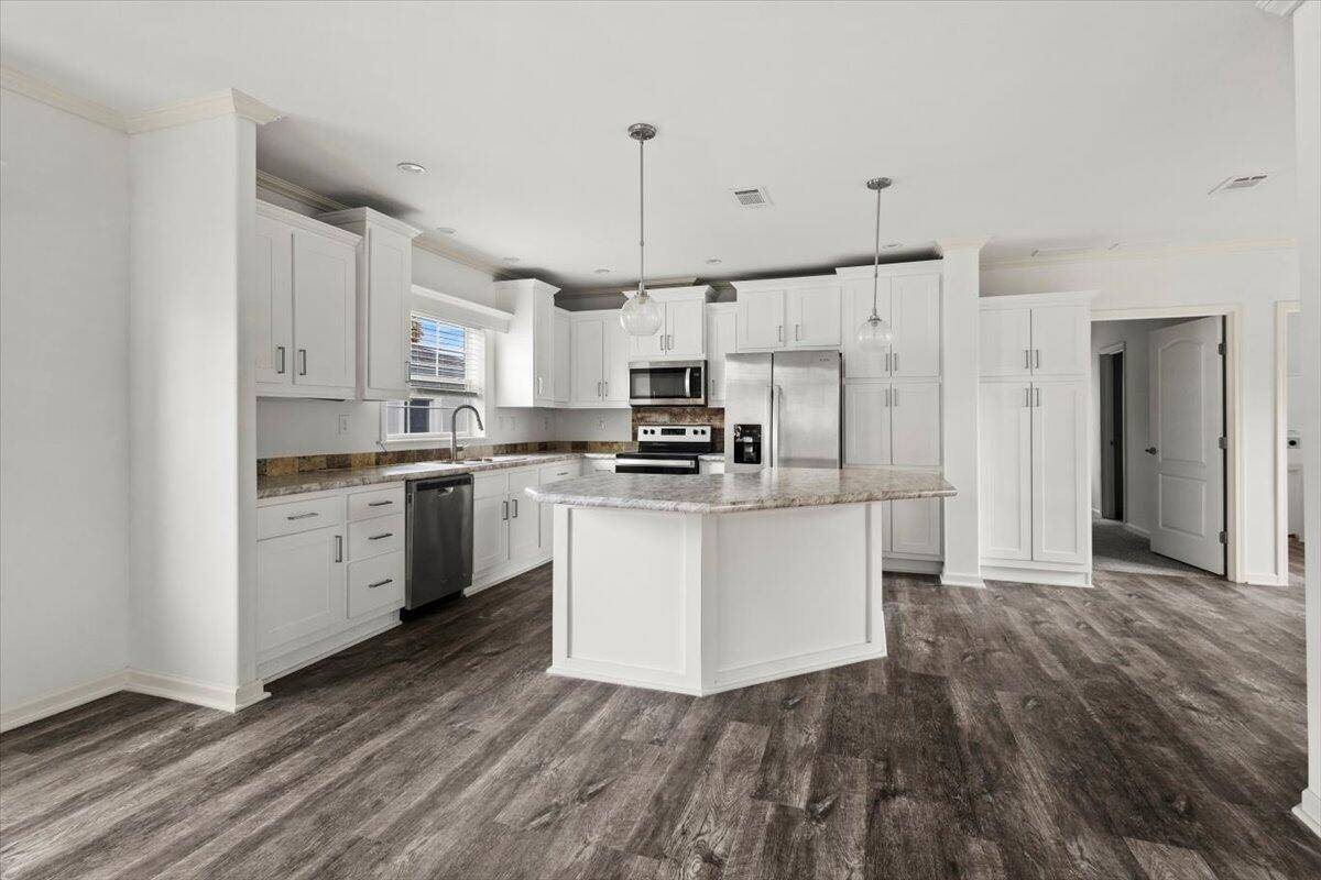 Fort Pierce, FL 34950,805 Avenue B AVE