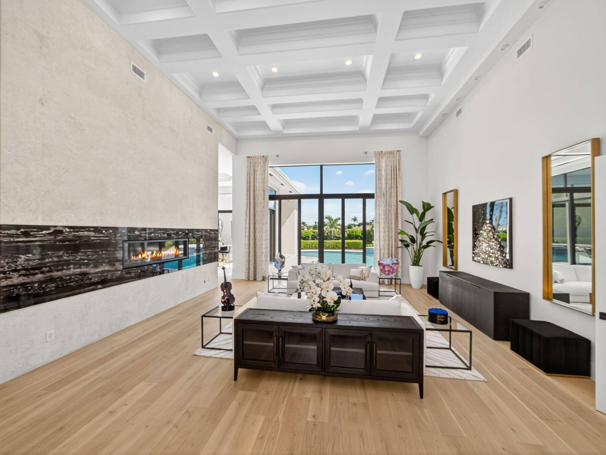 Palm Beach Gardens, FL 33418,38 St. Thomas DR