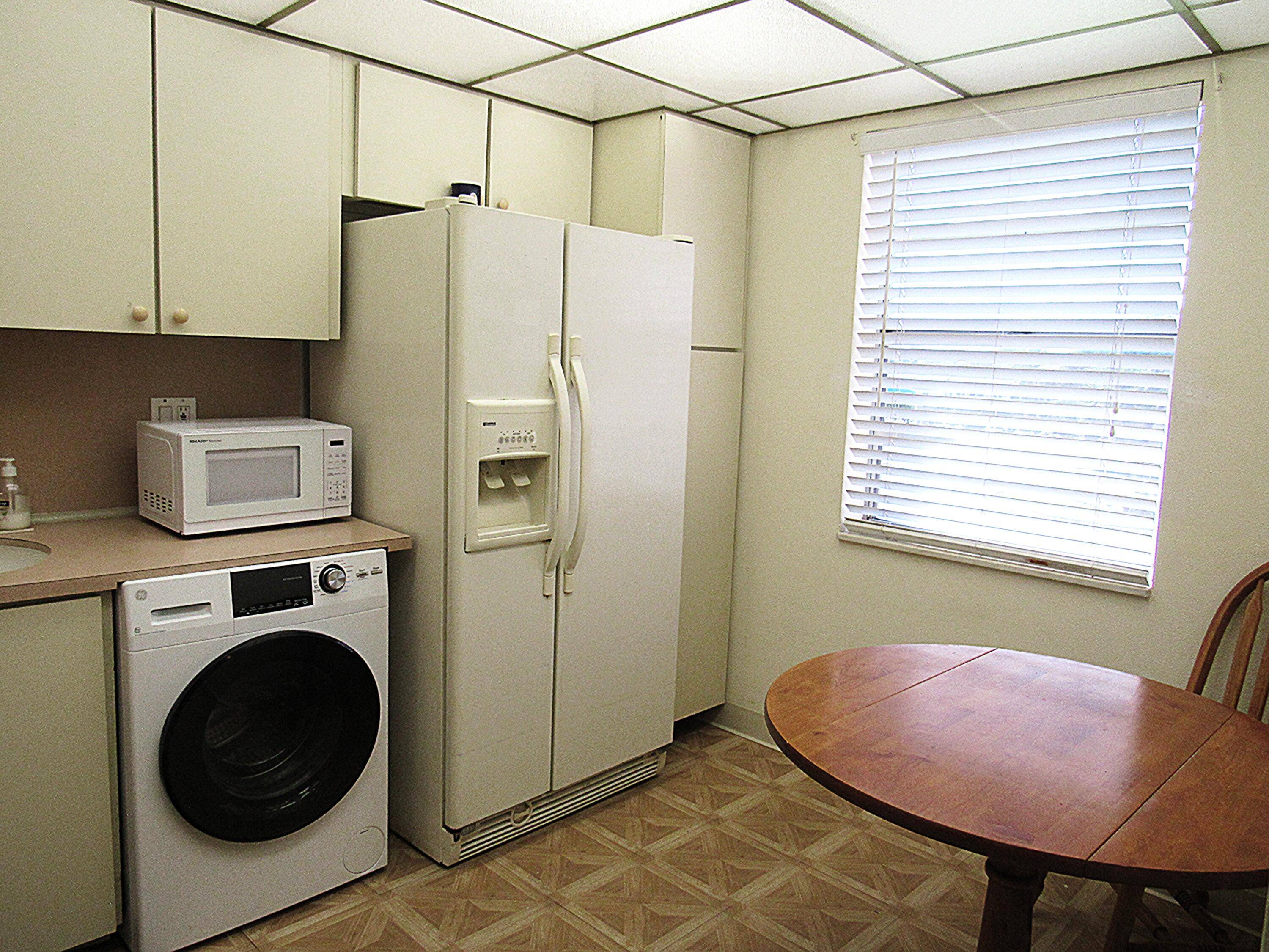 West Palm Beach, FL 33411,120 Lake Meryl DR 224