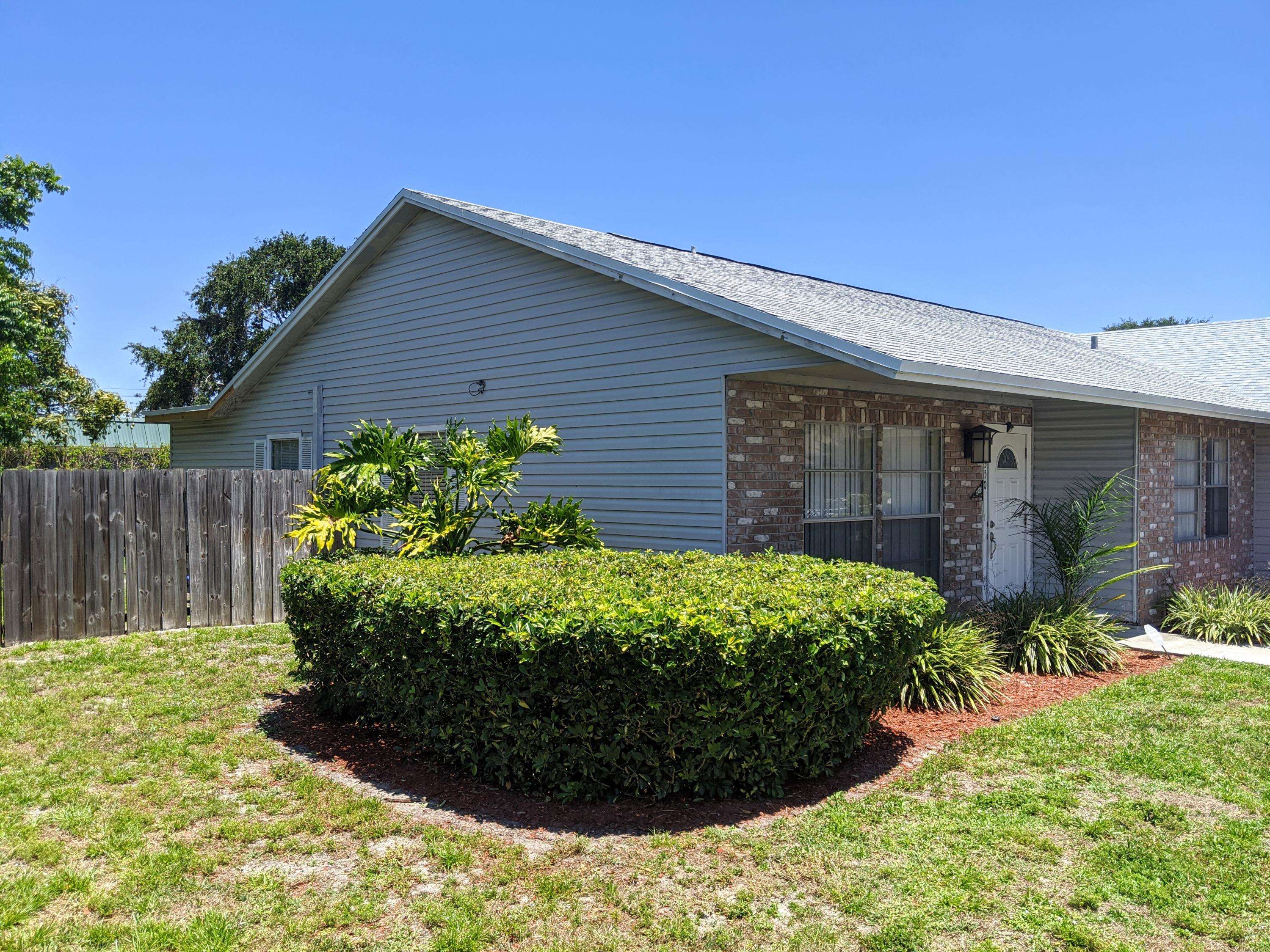 Wellington, FL 33414,1350 Riverside CIR