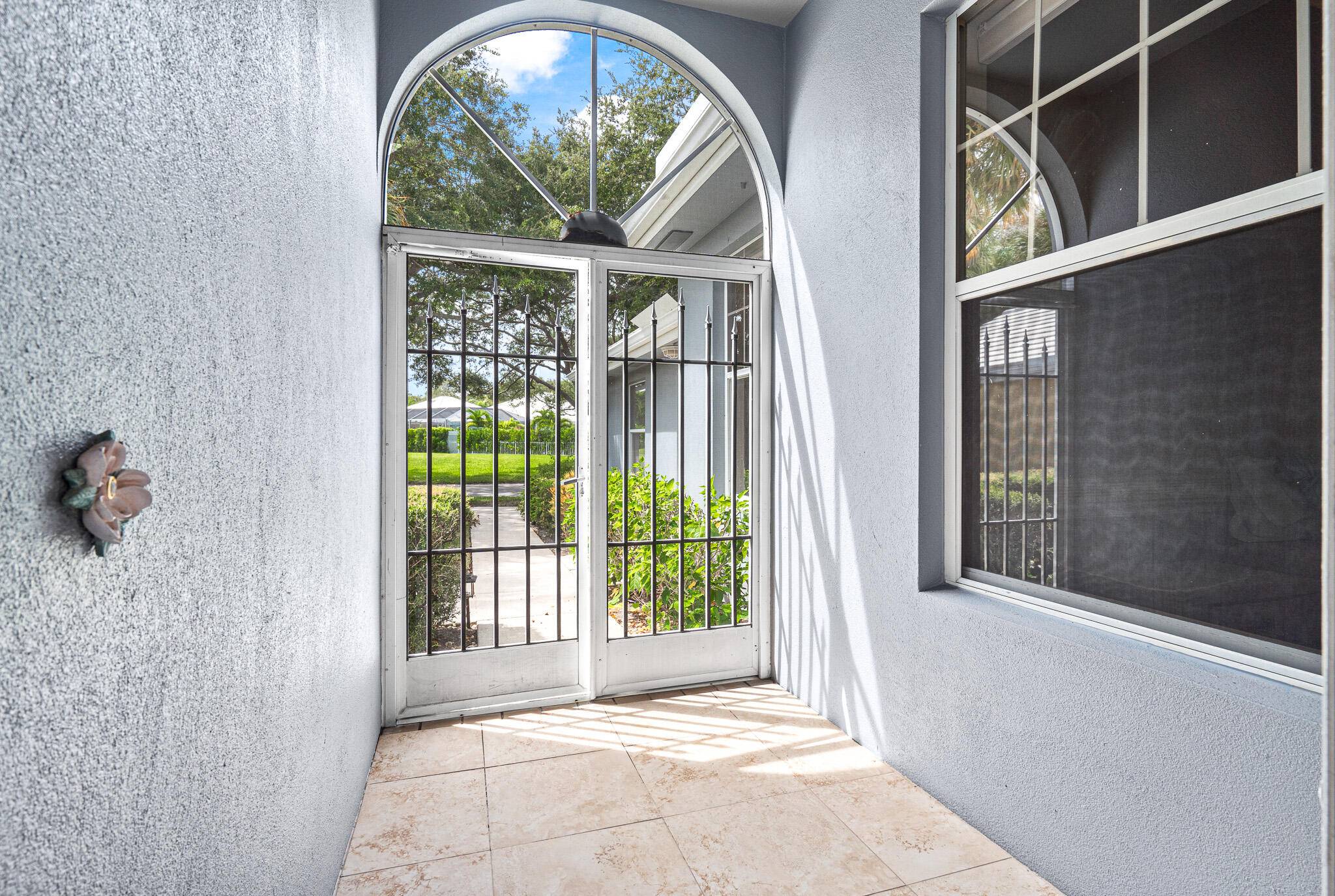 West Palm Beach, FL 33409,960 Bear Island CIR