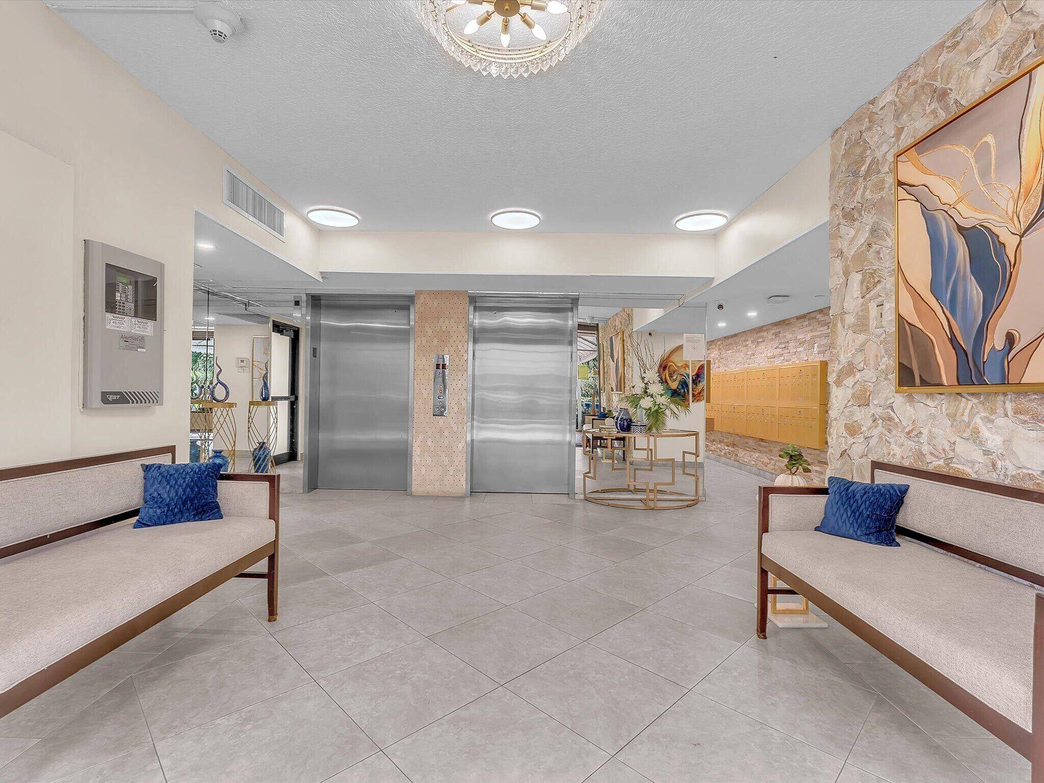 Pompano Beach, FL 33069,3510 Oaks Way 103