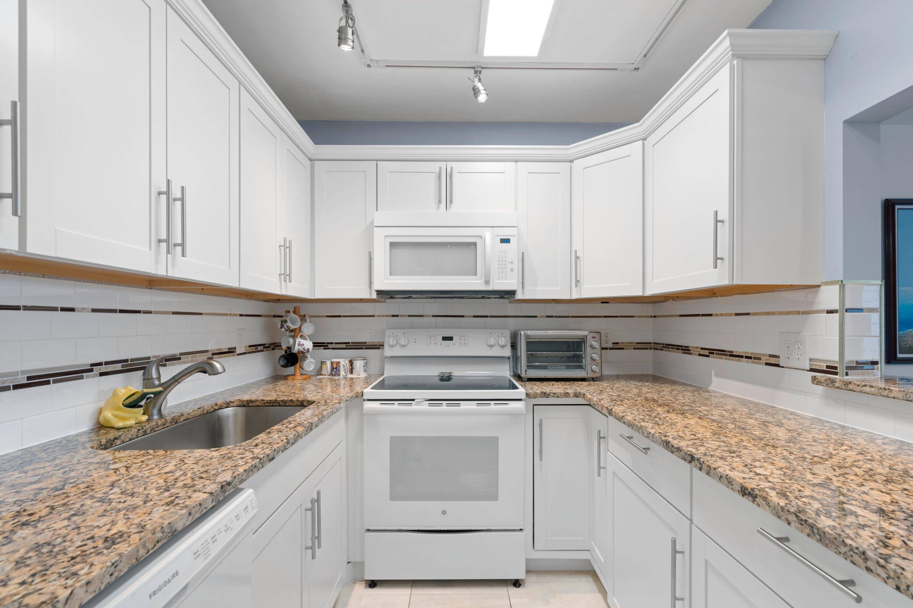 West Palm Beach, FL 33417,279 Coventry L