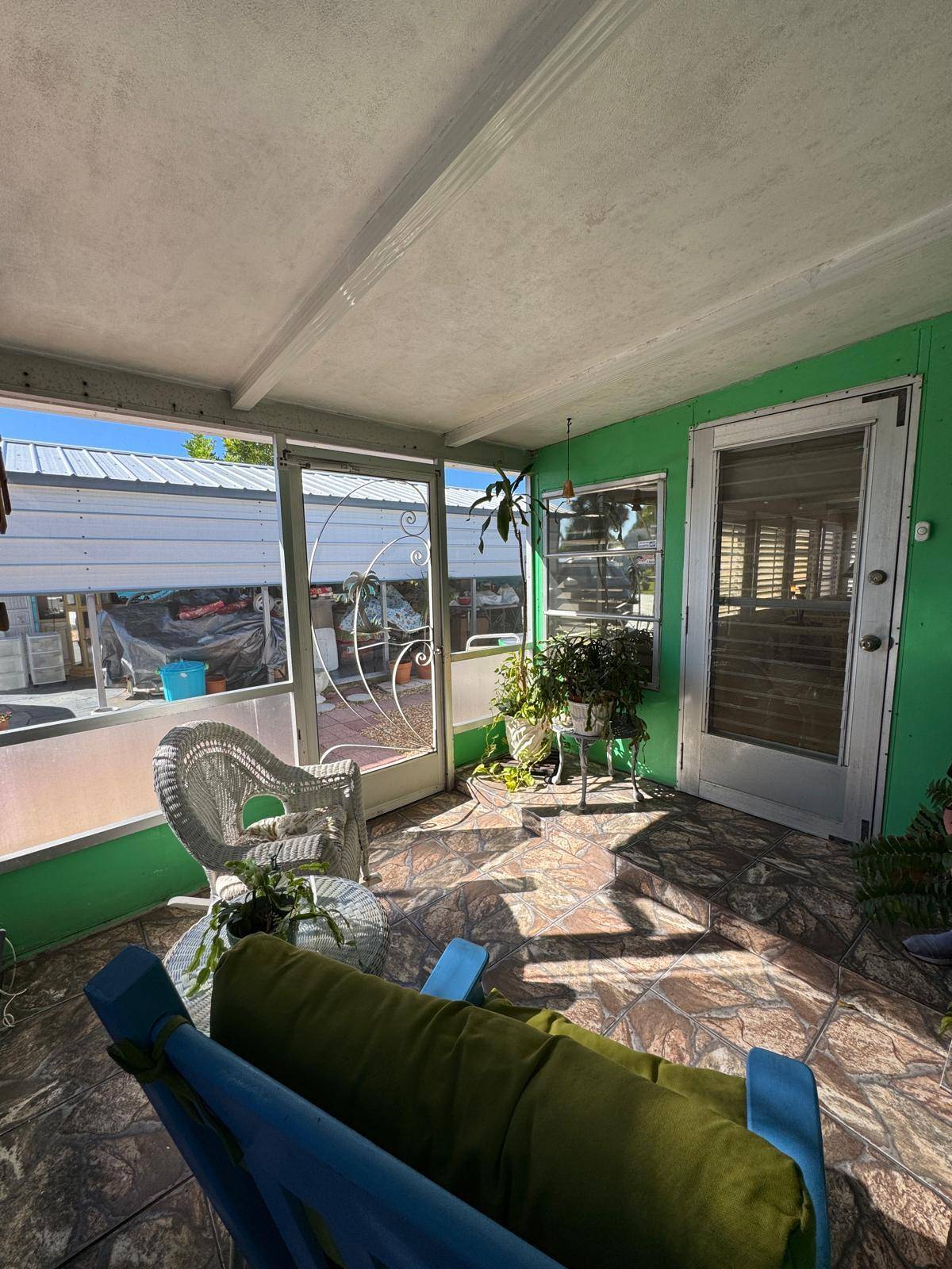 Hobe Sound, FL 33455,11055 SE Federal HWY 54