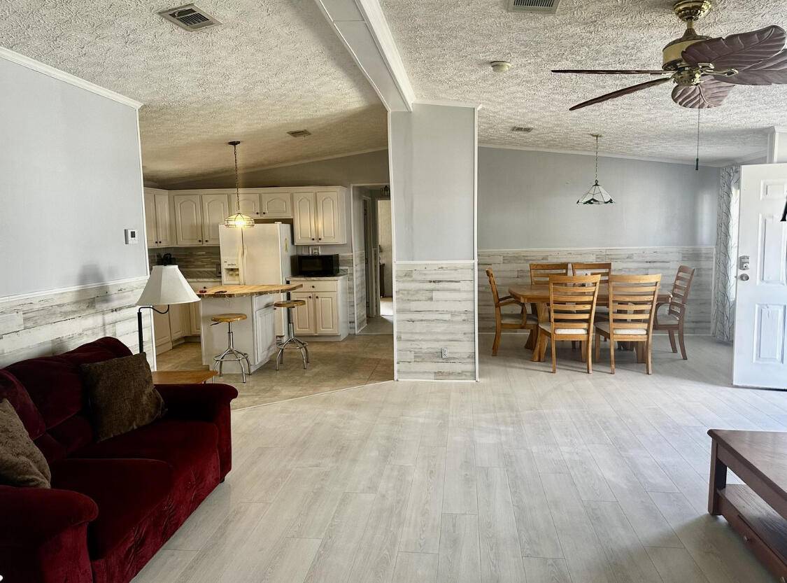 Okeechobee, FL 34974,1510 SW 35th CIR