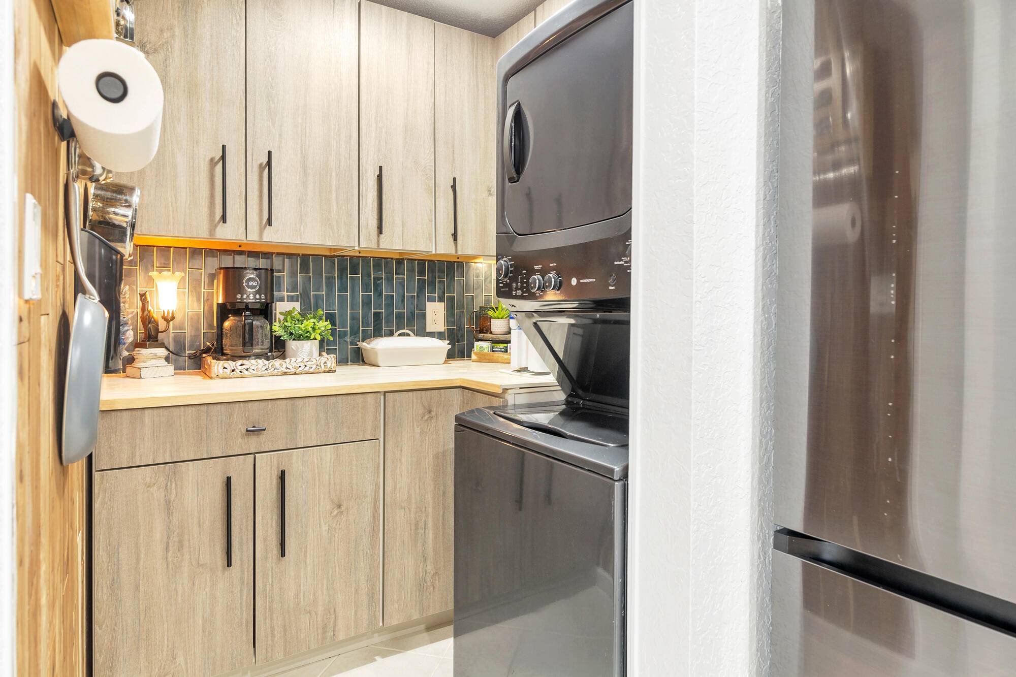 West Palm Beach, FL 33407,1805 N Flagler DR 103