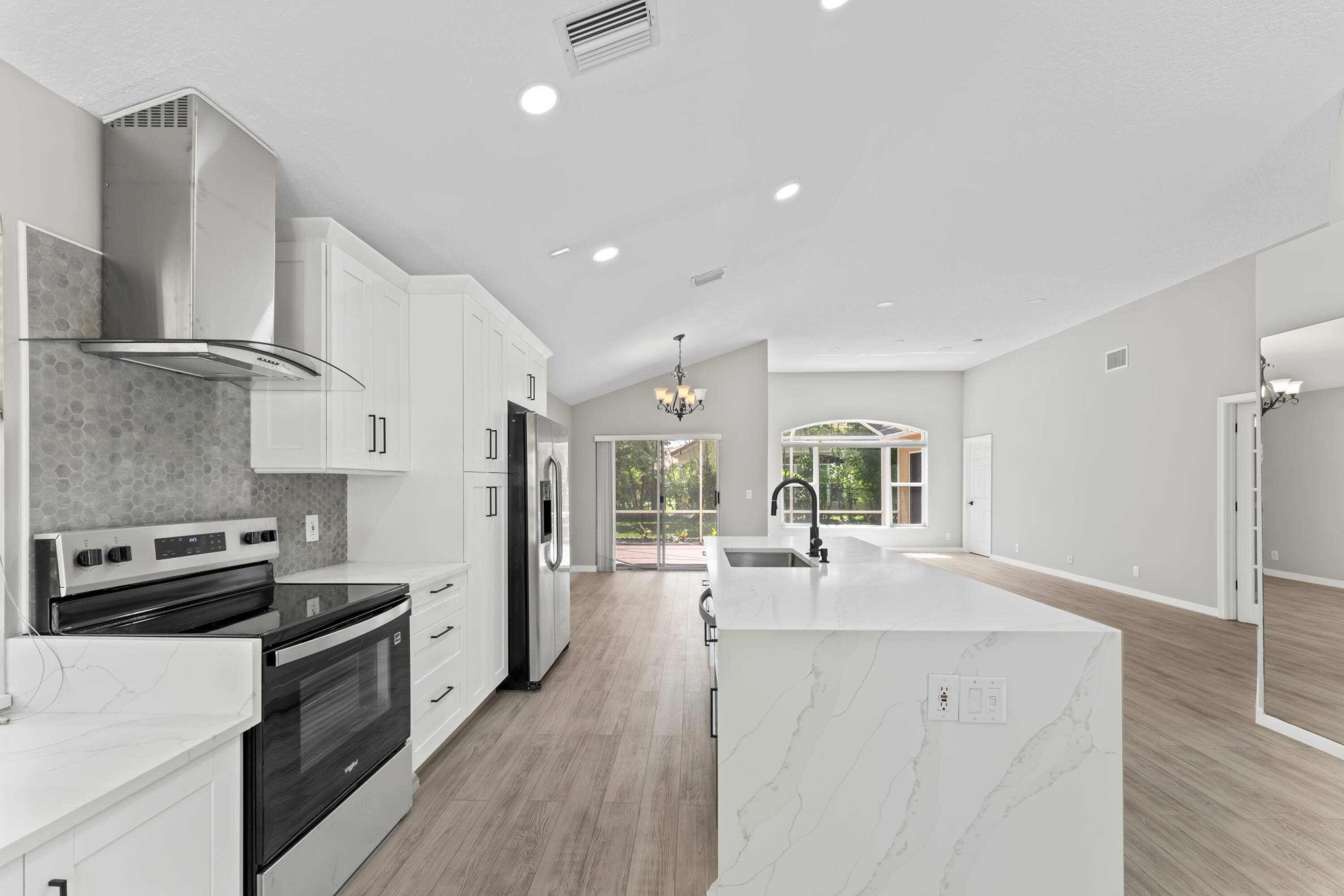 Riviera Beach, FL 33418,2022 Bonisle CIR