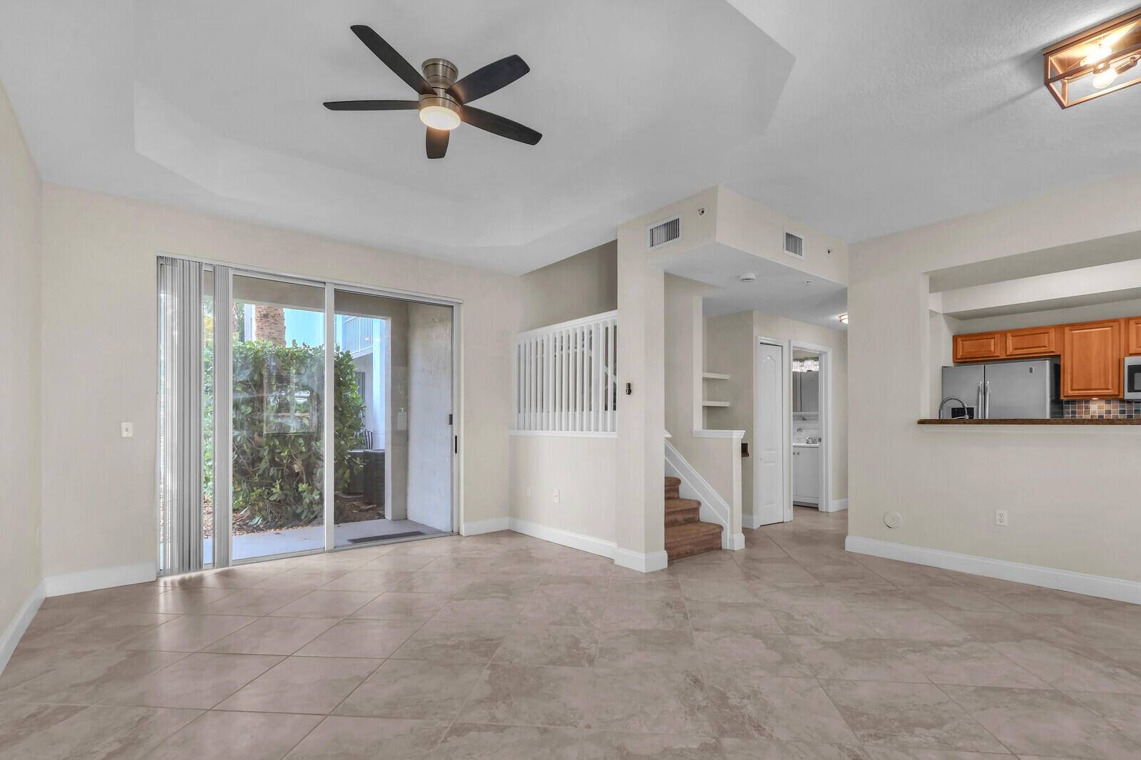 Palm Beach Gardens, FL 33410,11010 Legacy DR 101