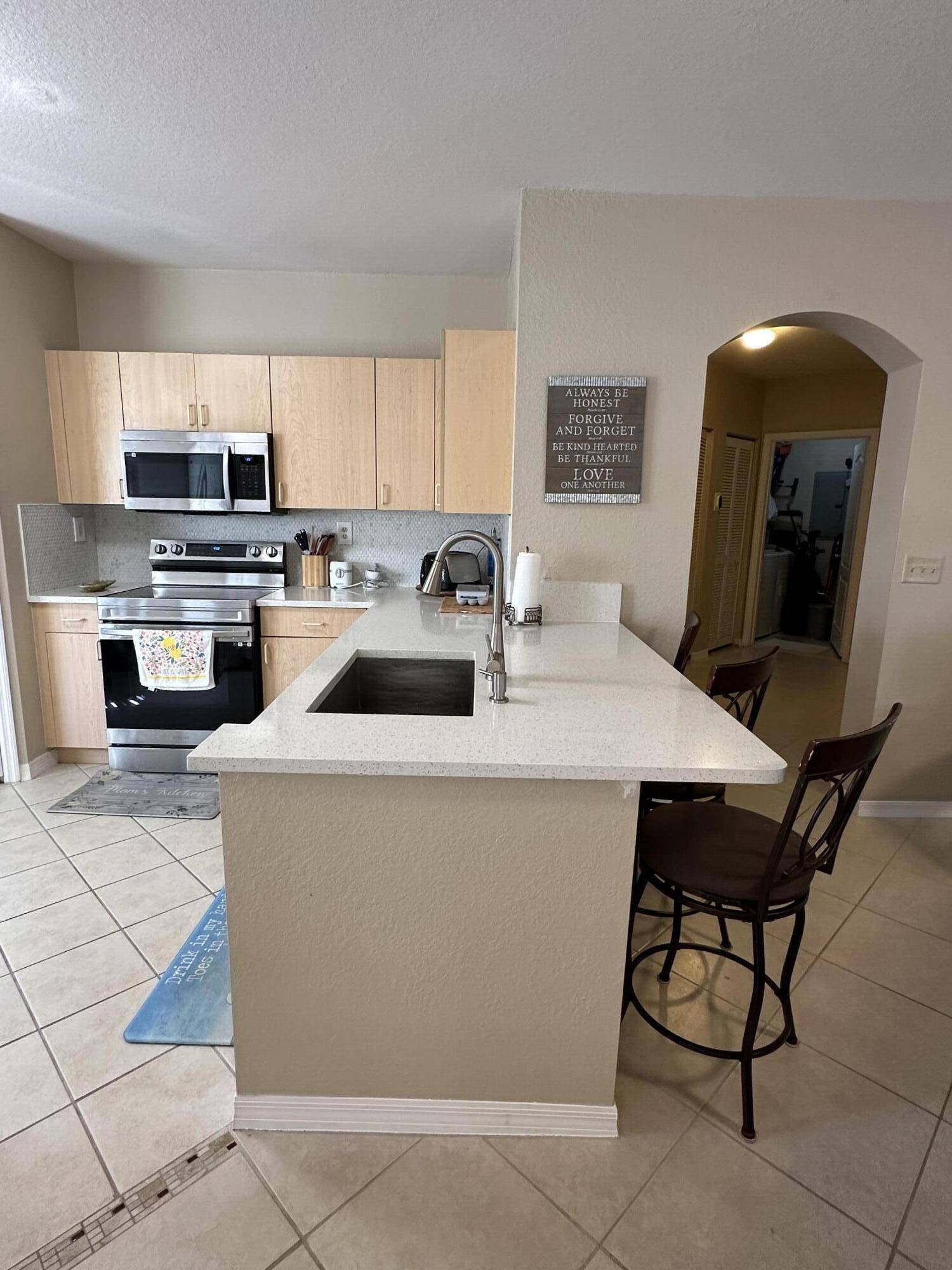 Port Saint Lucie, FL 34986,112 SW Peacock BLVD 7202