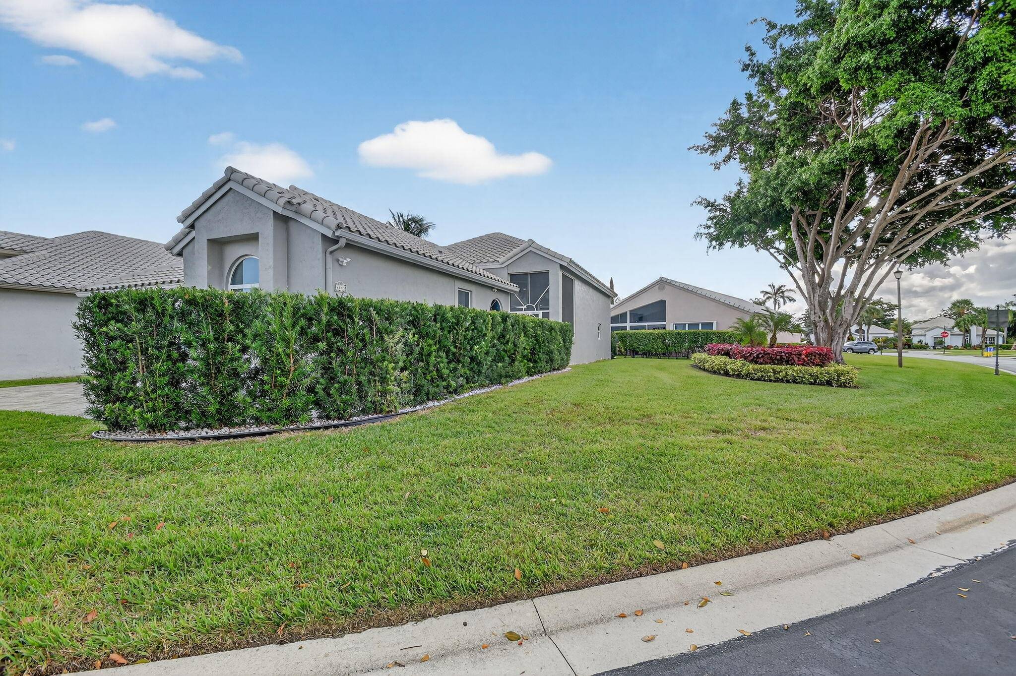 Boynton Beach, FL 33437,6430 Three Lakes LN