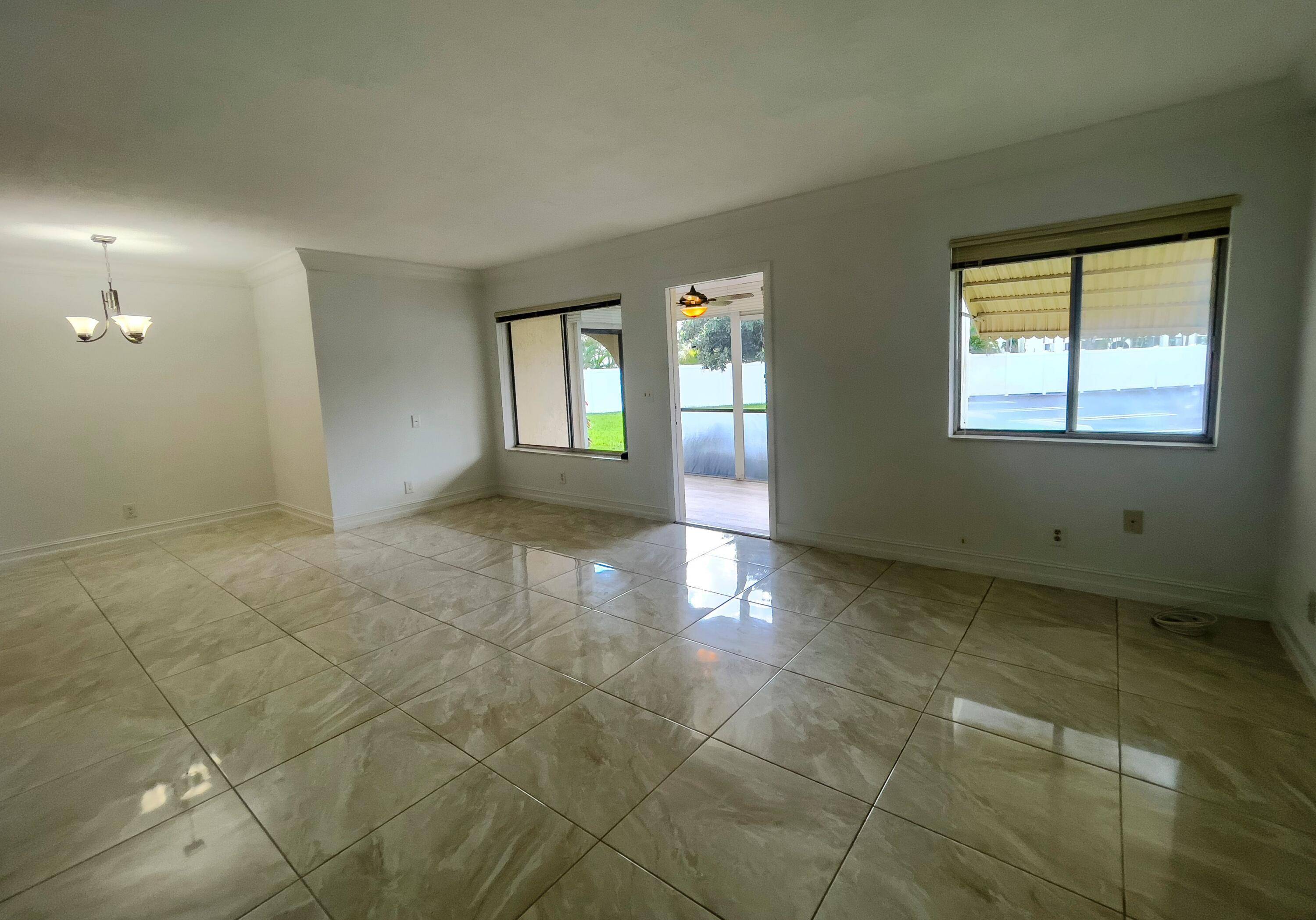 Greenacres, FL 33463,3624 La Aires CT A1