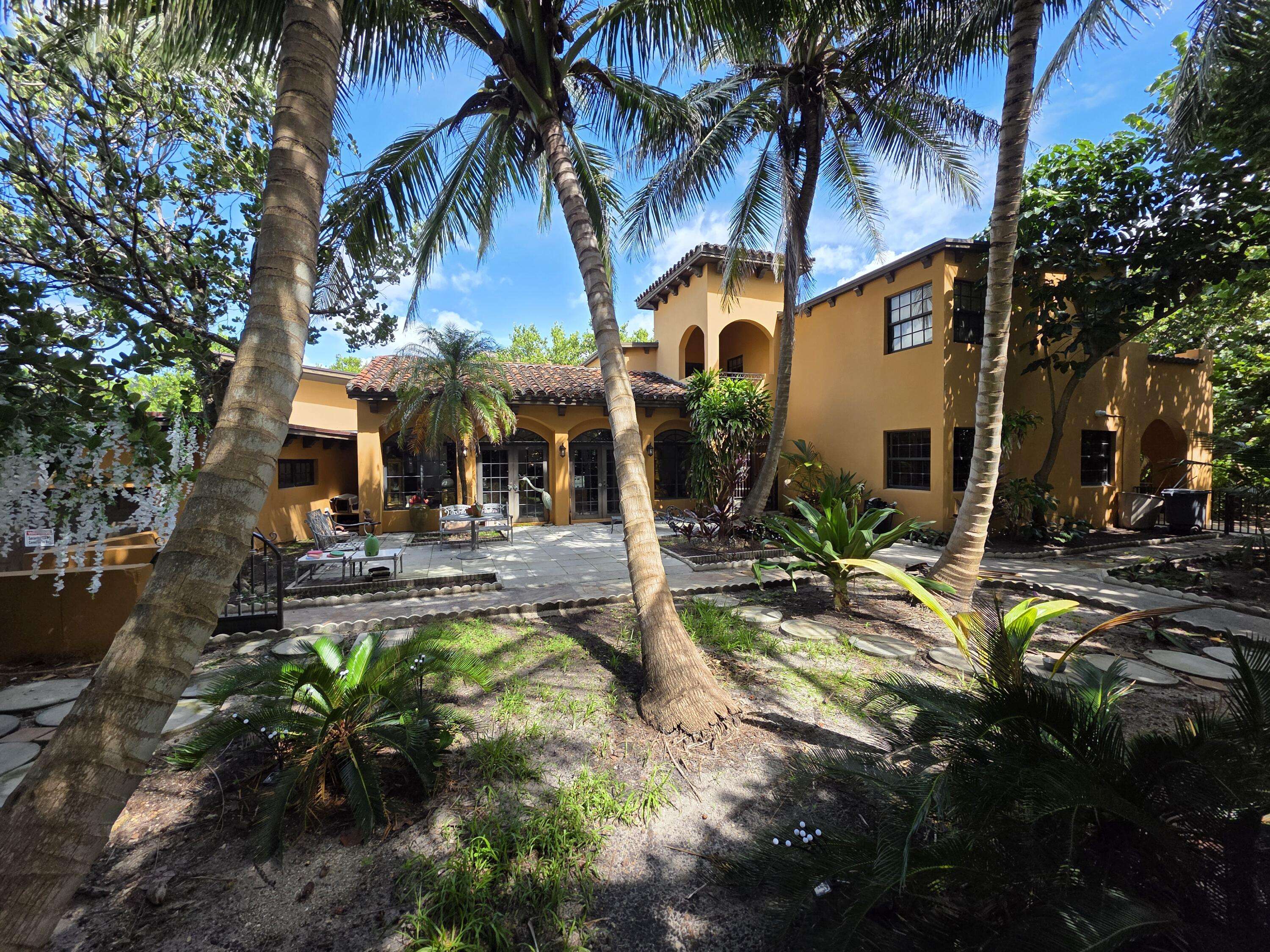 Hollywood, FL 33019,4200 N Surf RD