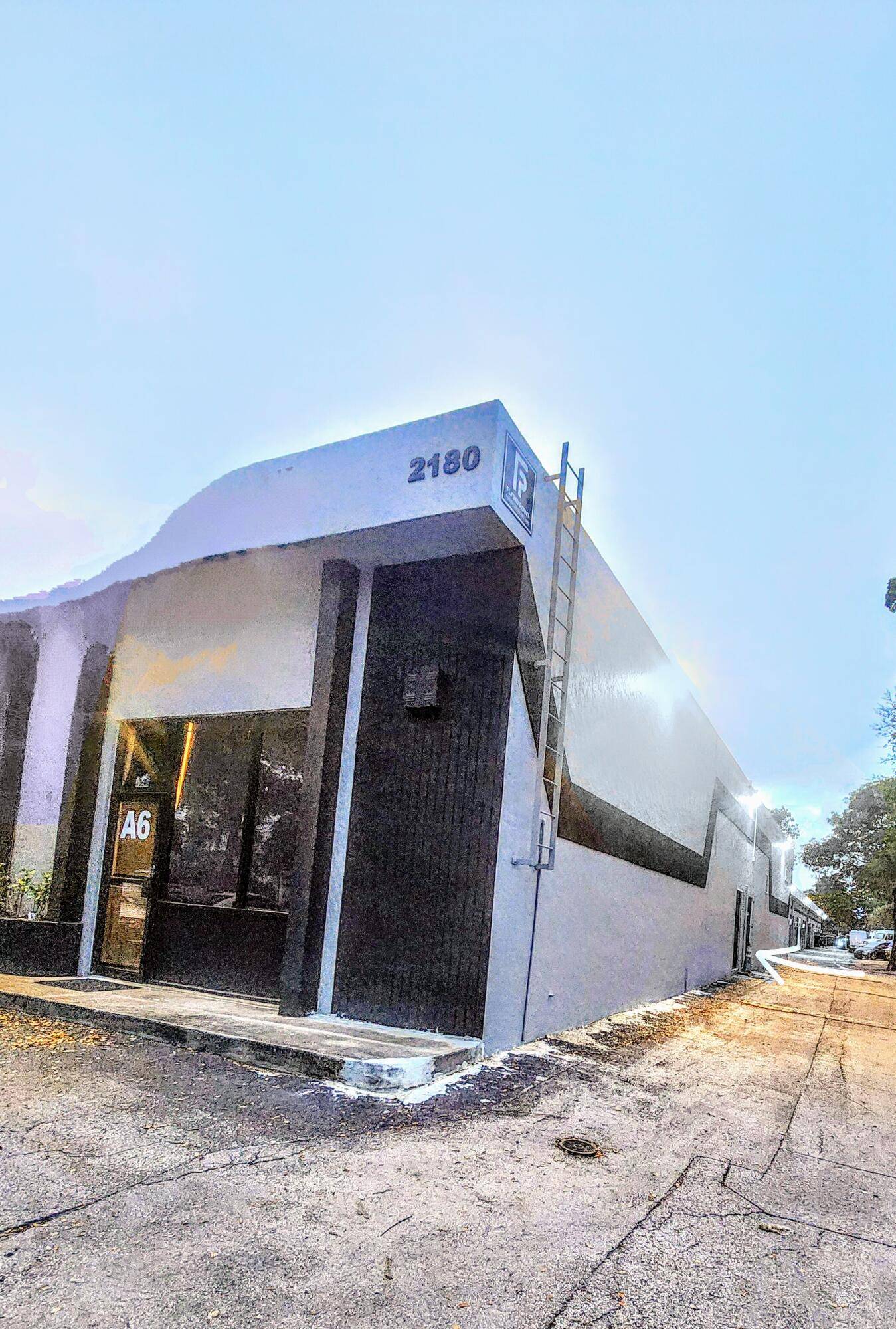 Pompano Beach, FL 33069,2180 NW 18th AVE A6