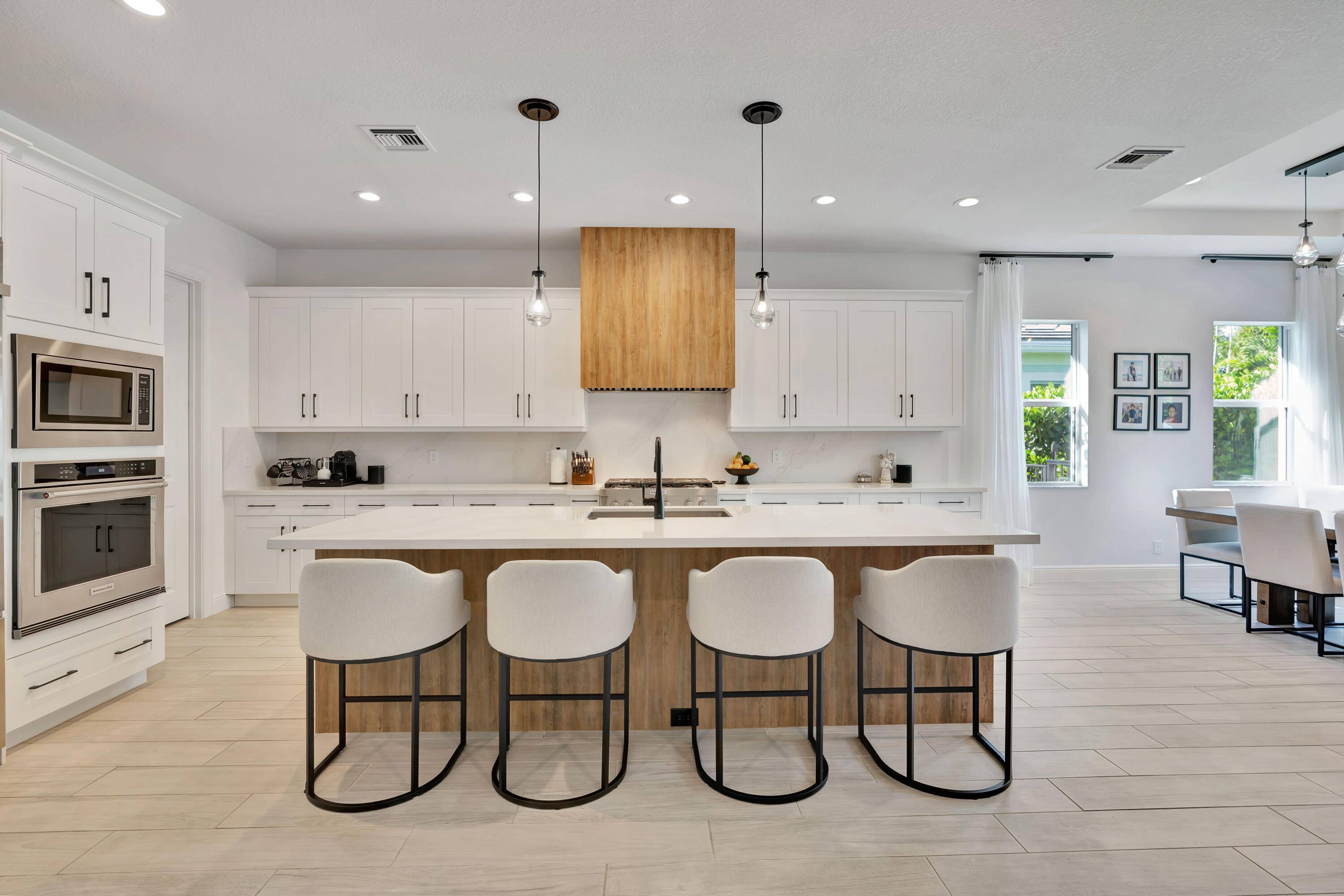 Palm Beach Gardens, FL 33412,9264 Crestview CIR