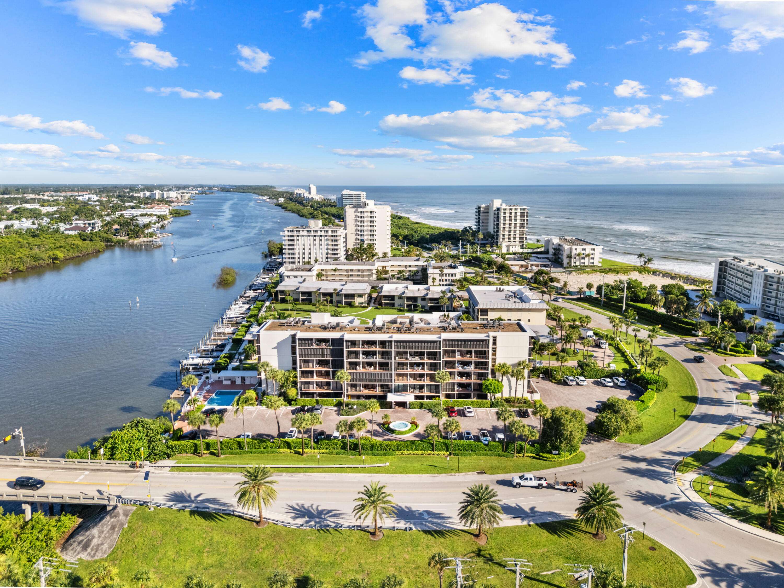 Tequesta, FL 33469,225 S Beach RD 103