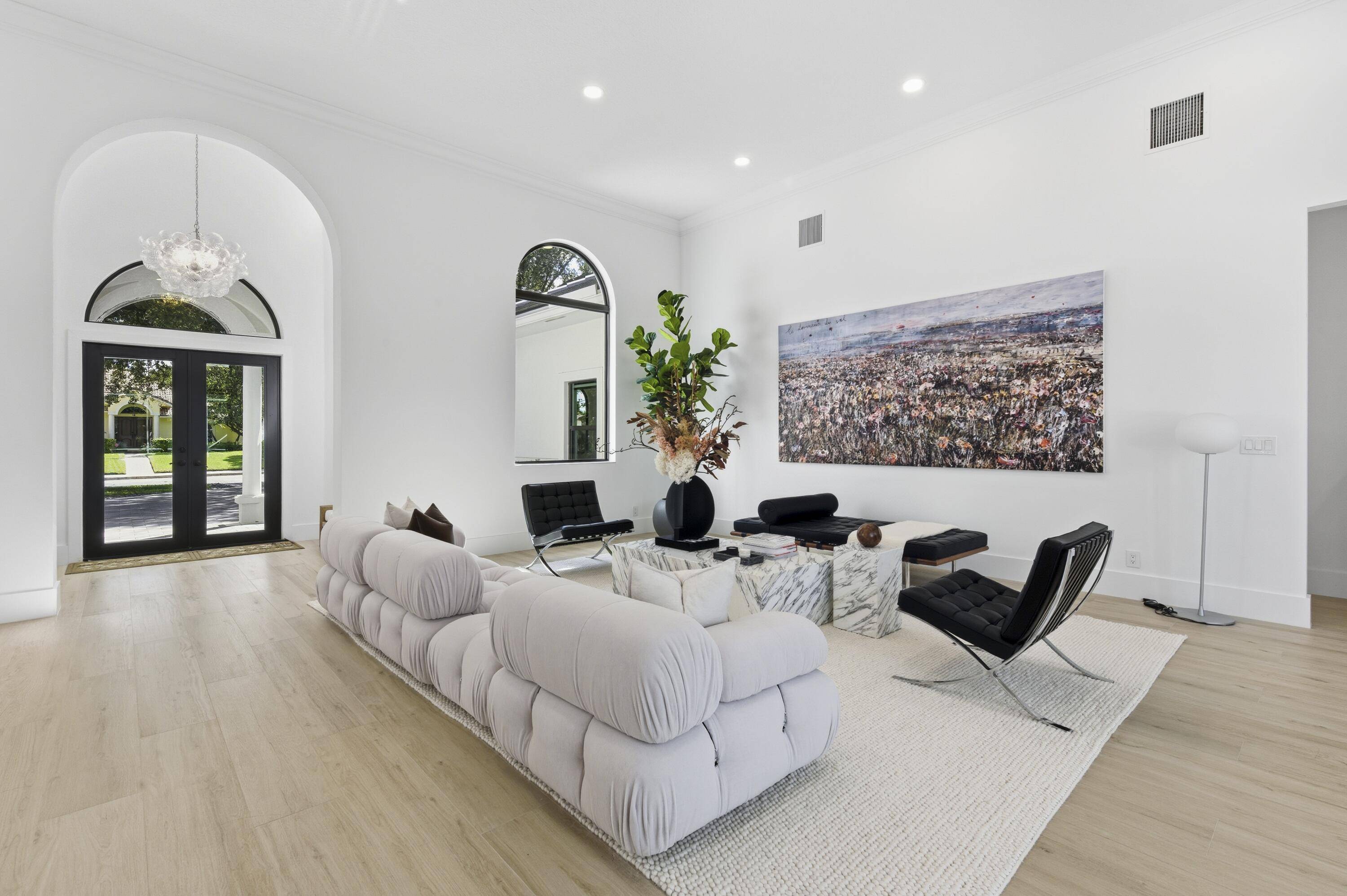 West Palm Beach, FL 33409,2557 Seminole CIR