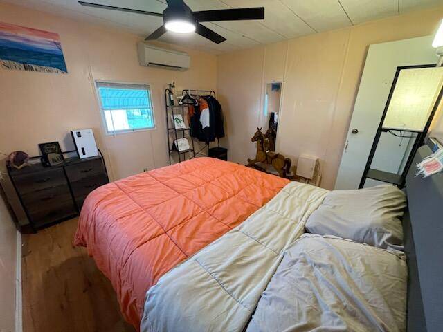 Port Saint Lucie, FL 34952,30 SE Flamenco WAY