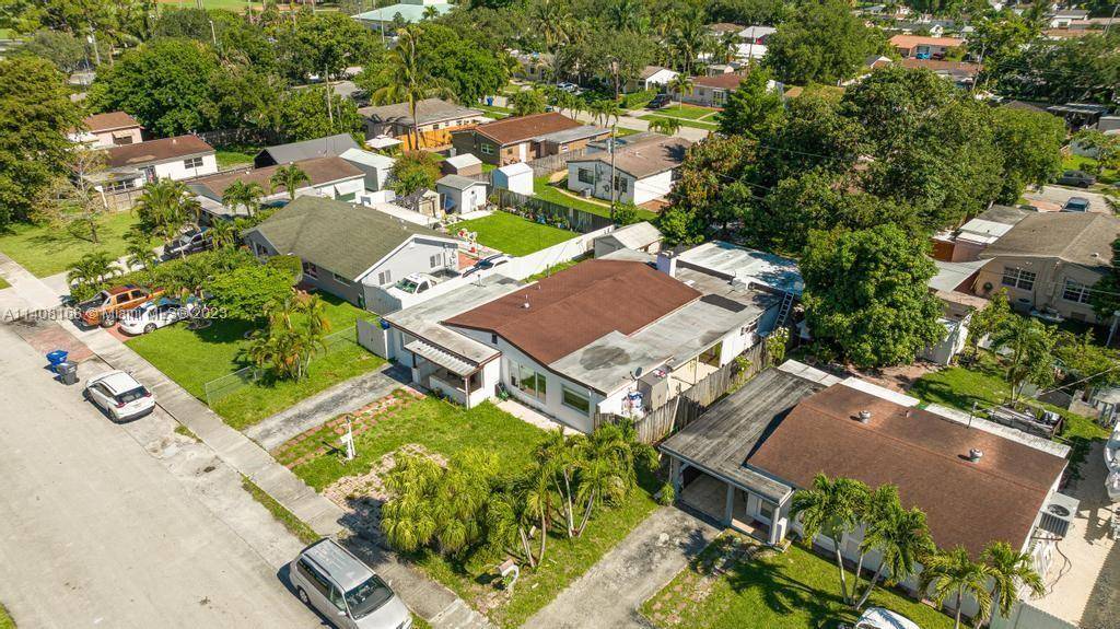 Hollywood, FL 33024,6841 Atlanta ST