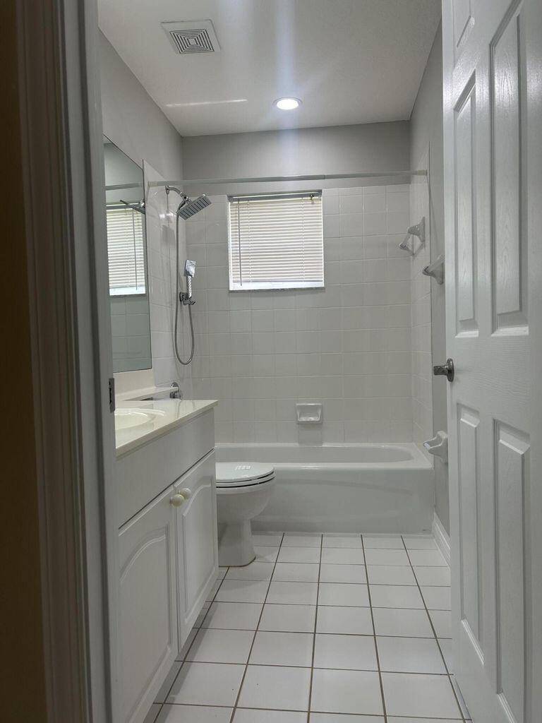 Riviera Beach, FL 33418,1107 Via Jardin