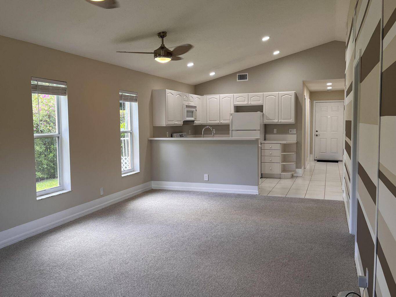 Riviera Beach, FL 33418,1107 Via Jardin