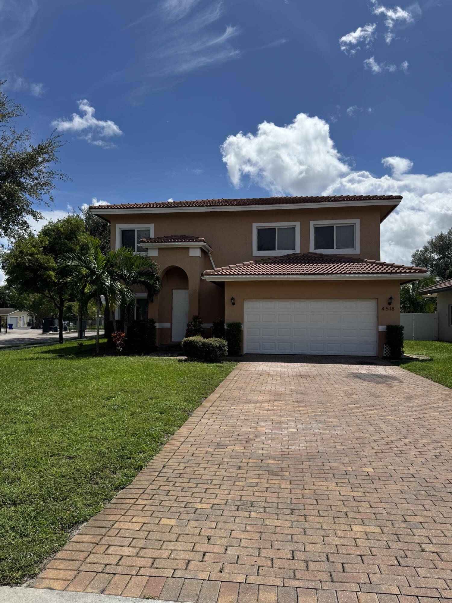 Lauderdale Lakes, FL 33319,4518 NW 36th CT