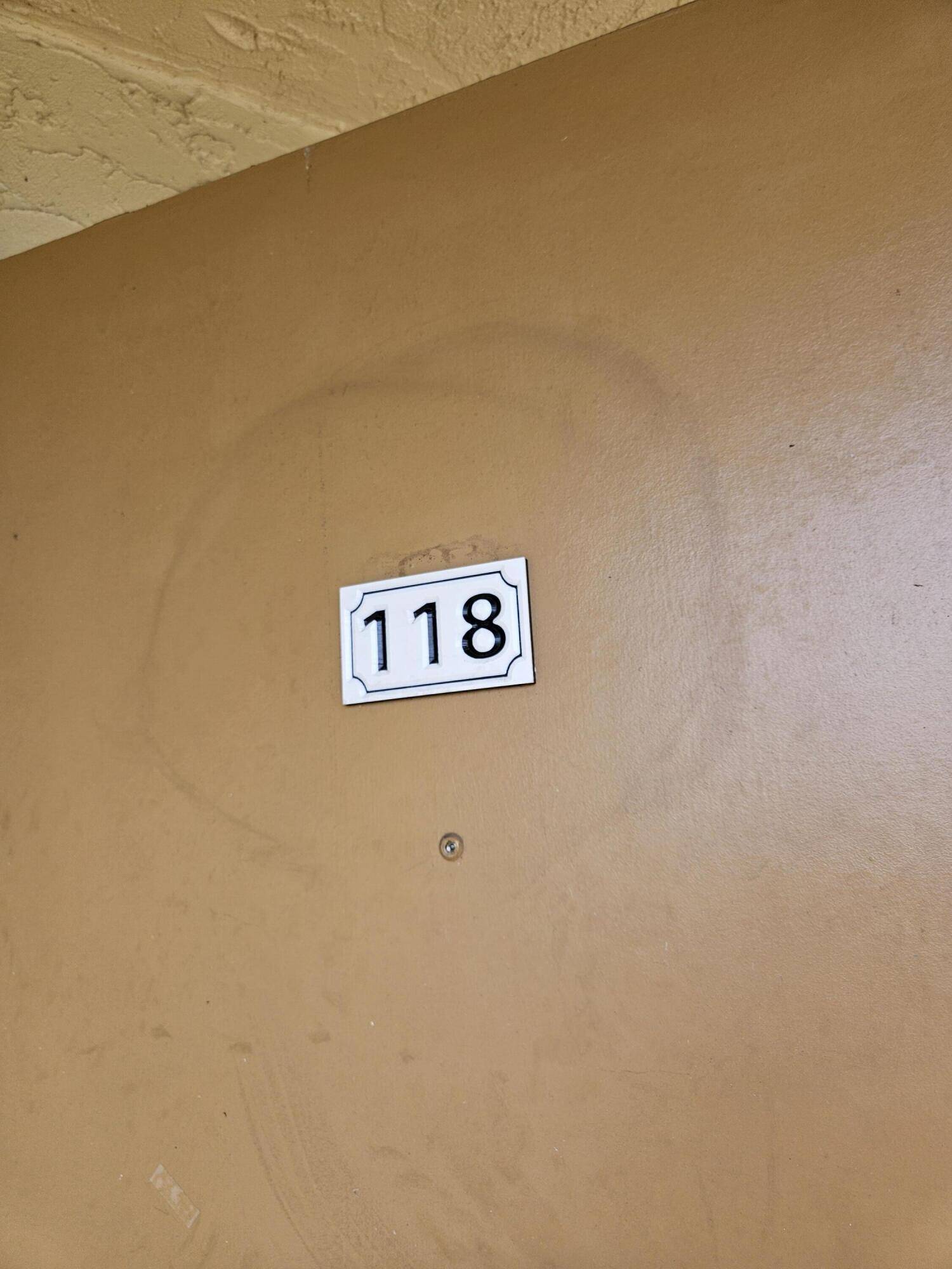 Palm Springs, FL 33461,500 W Village Green CIR 118