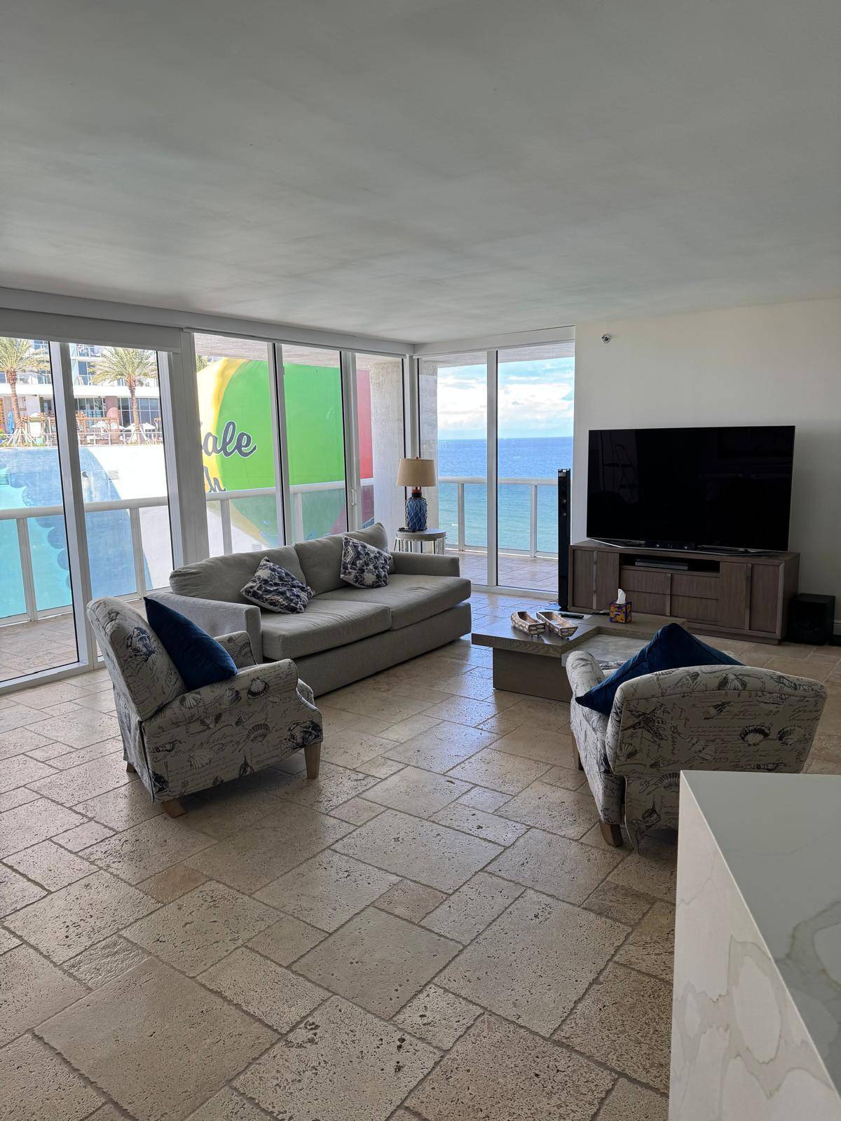 Hallandale Beach, FL 33009,1800 S. Ocean Dr. 1210