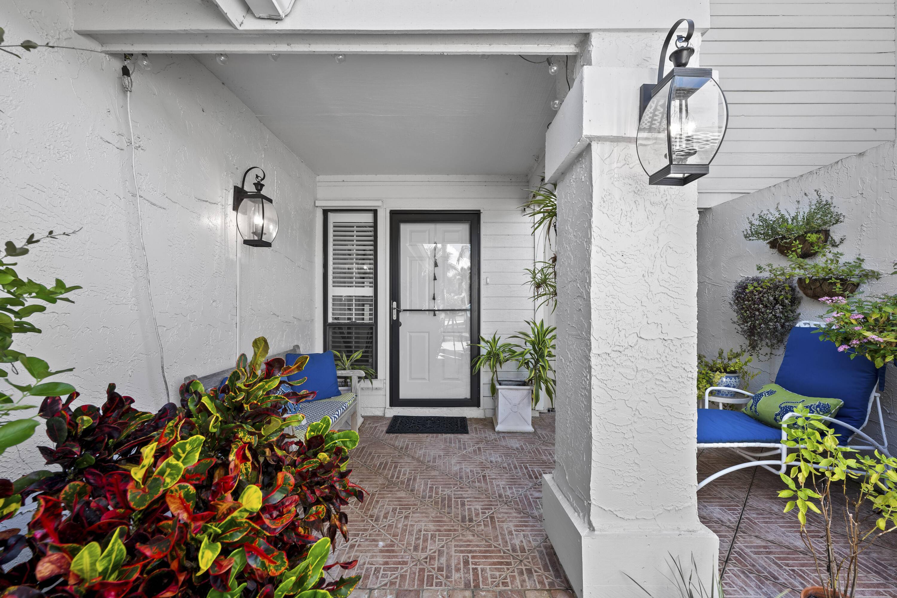 Stuart, FL 34997,5610 SE Foxcross PL