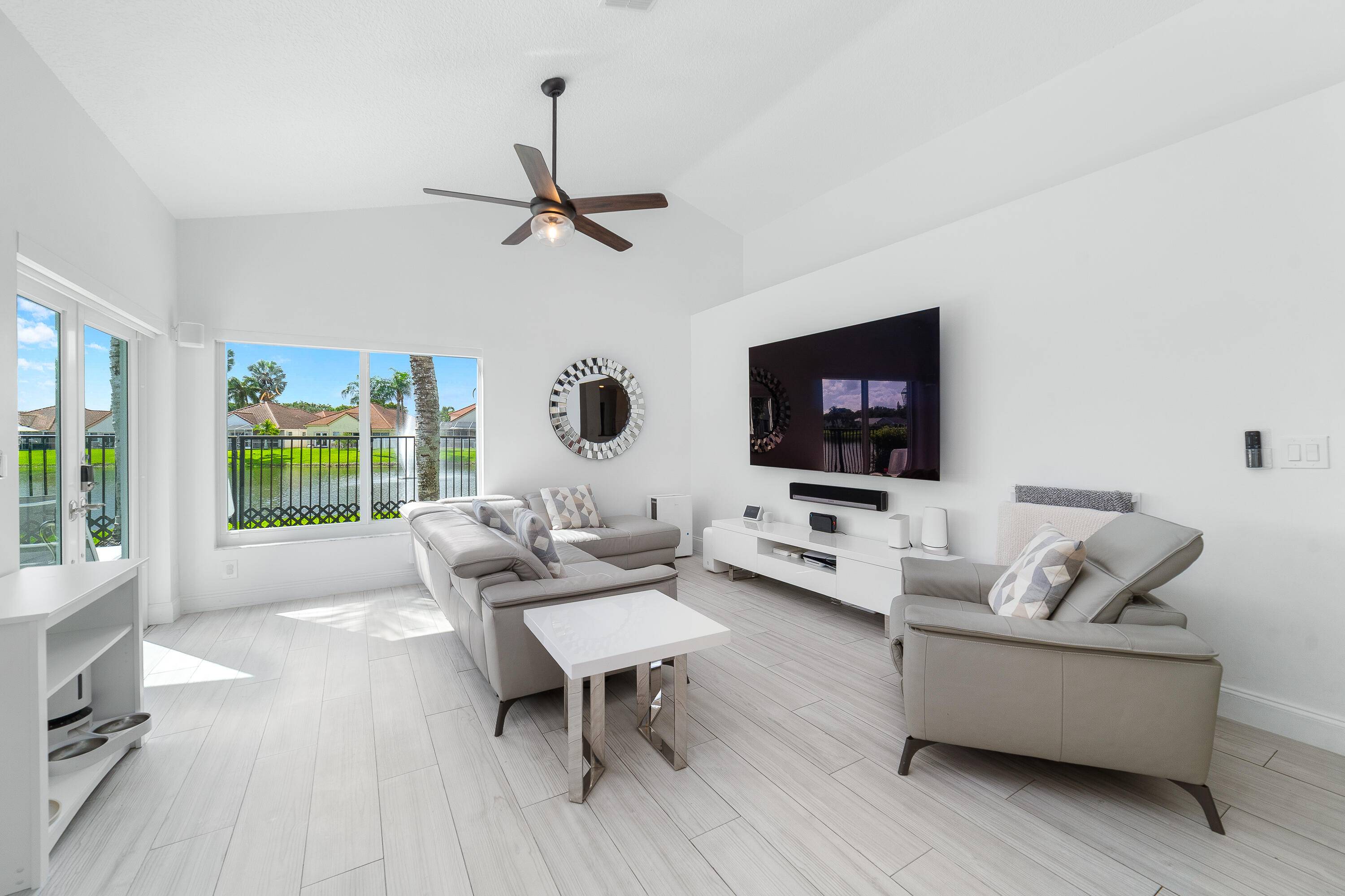 Davie, FL 33328,8950 N Lake Park CIR