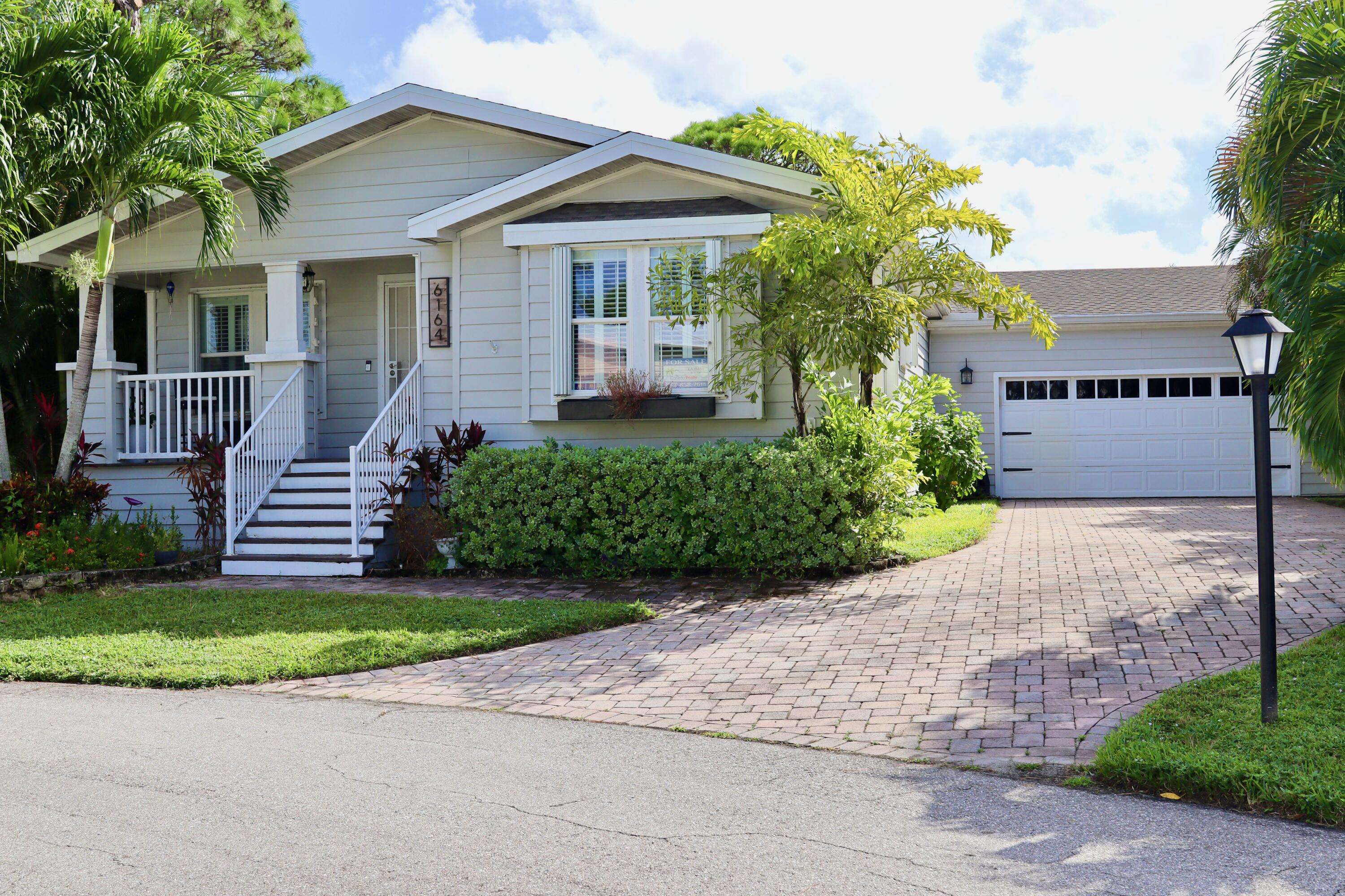 Lantana, FL 33462,6164 N Ironwood LN