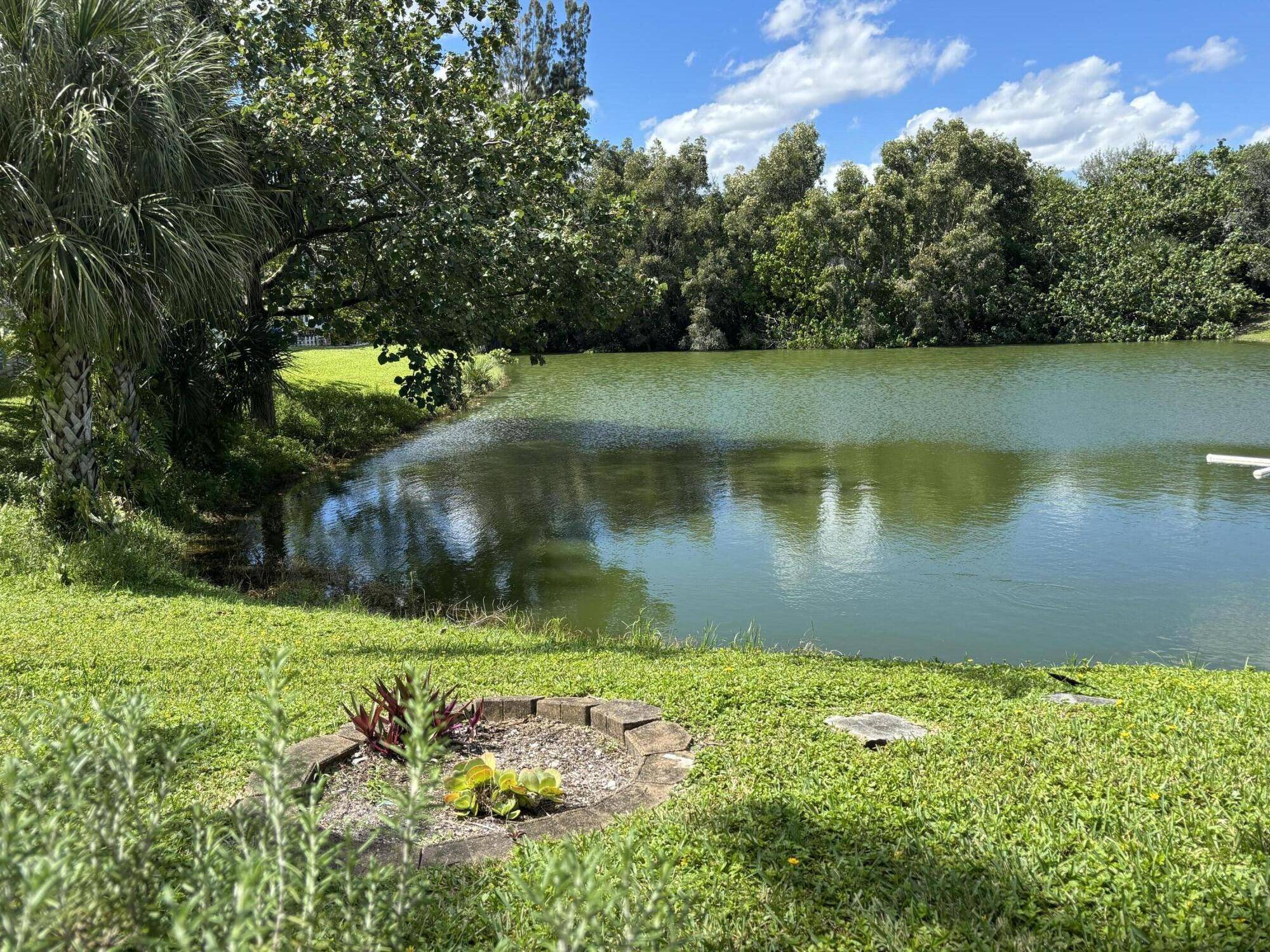 West Palm Beach, FL 33417,243 Northampton M 243