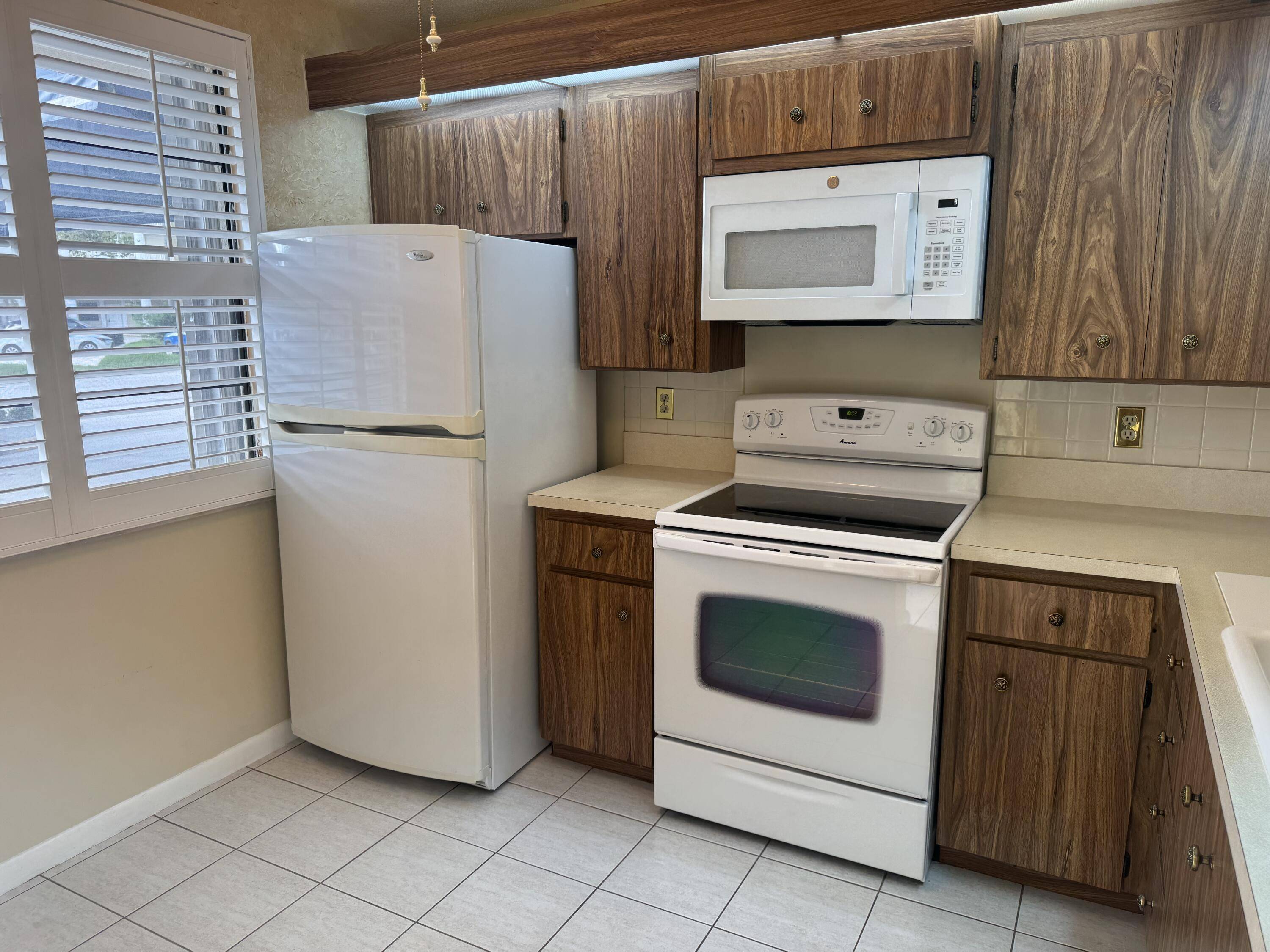 West Palm Beach, FL 33409,3521 Village BLVD 104