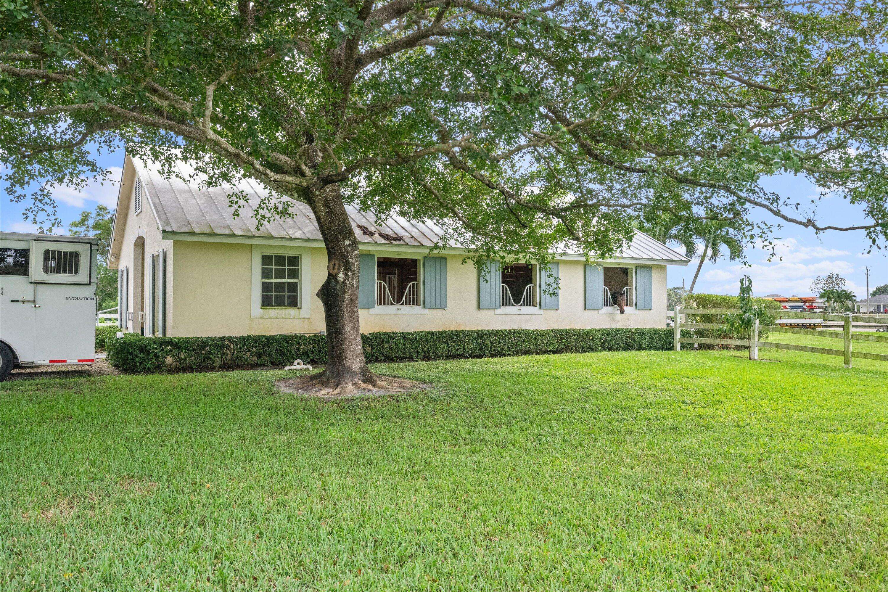 Wellington, FL 33414,15416 Sunnyland LN Barn