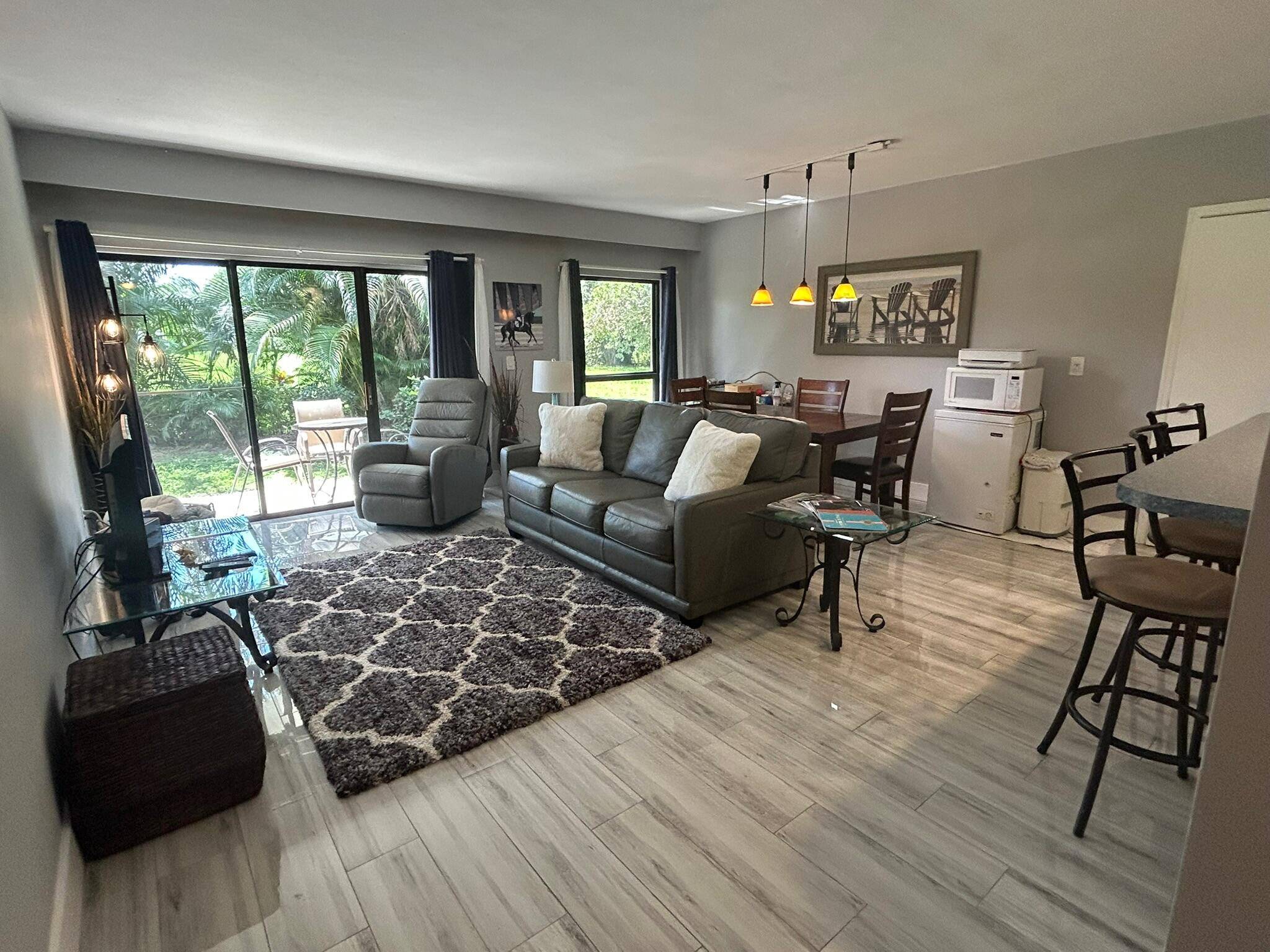 Wellington, FL 33414,13334 Polo Club RD 250