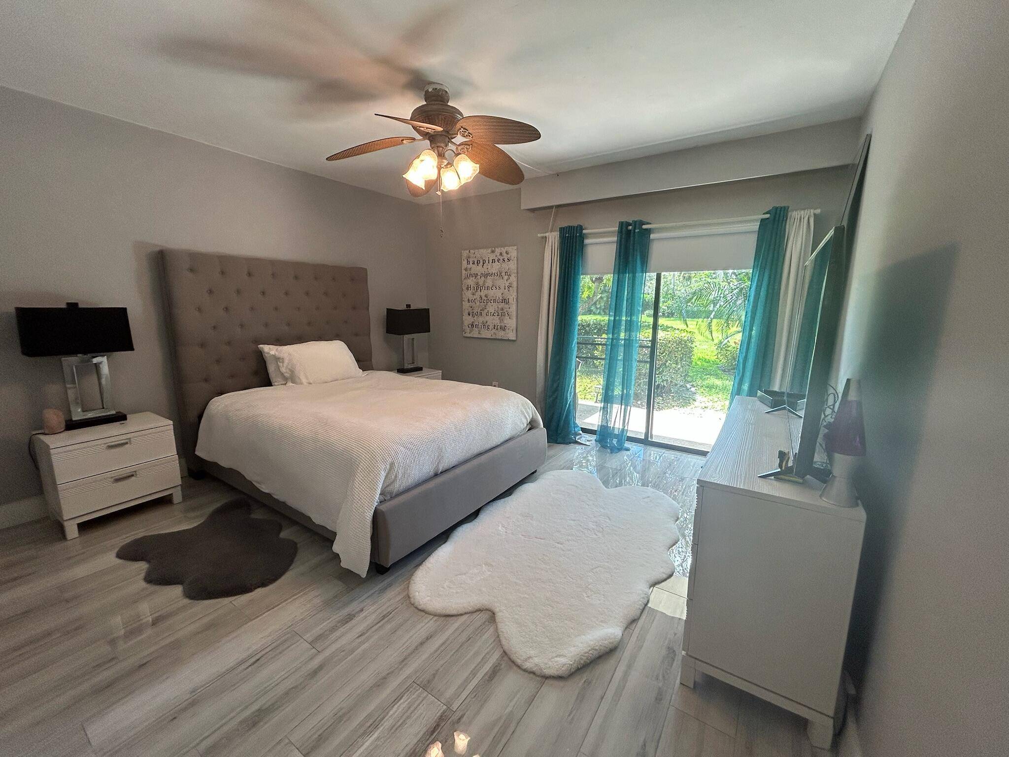 Wellington, FL 33414,13334 Polo Club RD 250