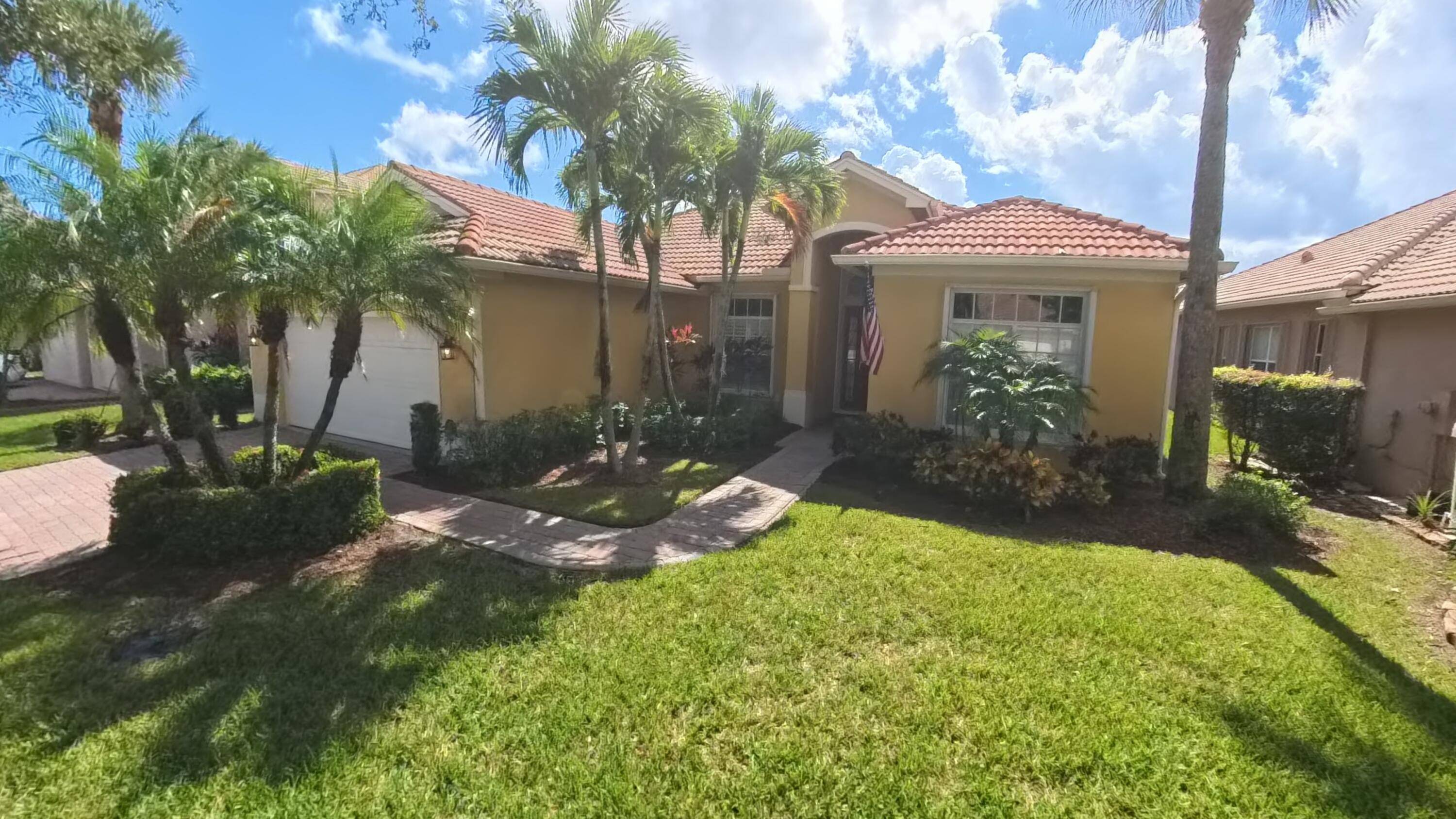 Port Saint Lucie, FL 34983,385 NW Sheffield CIR
