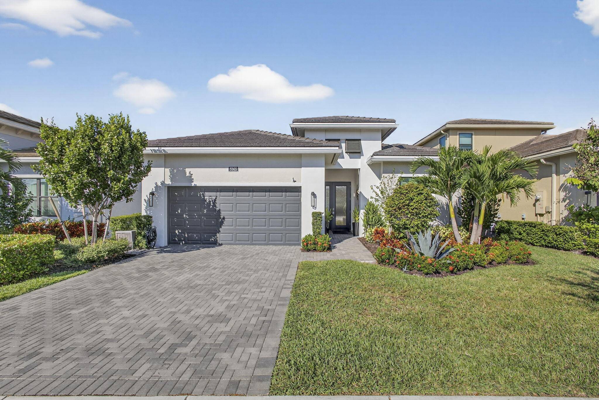 The Acreage, FL 33470,5565 Sanibel LN