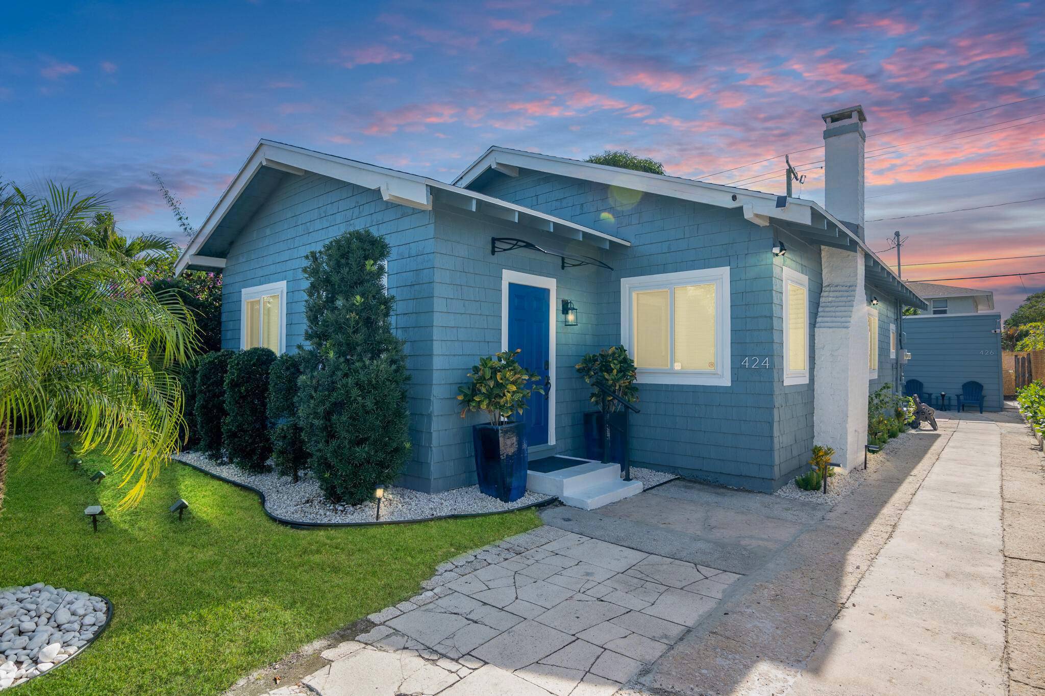 West Palm Beach, FL 33405,424 Malverne RD