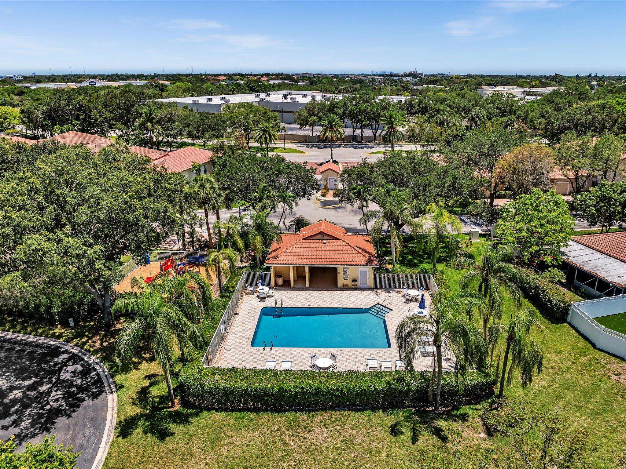 Coral Springs, FL 33067,6264 NW 38th DR