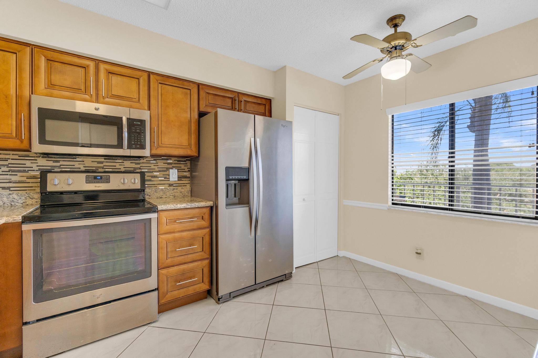 Delray Beach, FL 33446,7290 Kinghurst DR 406