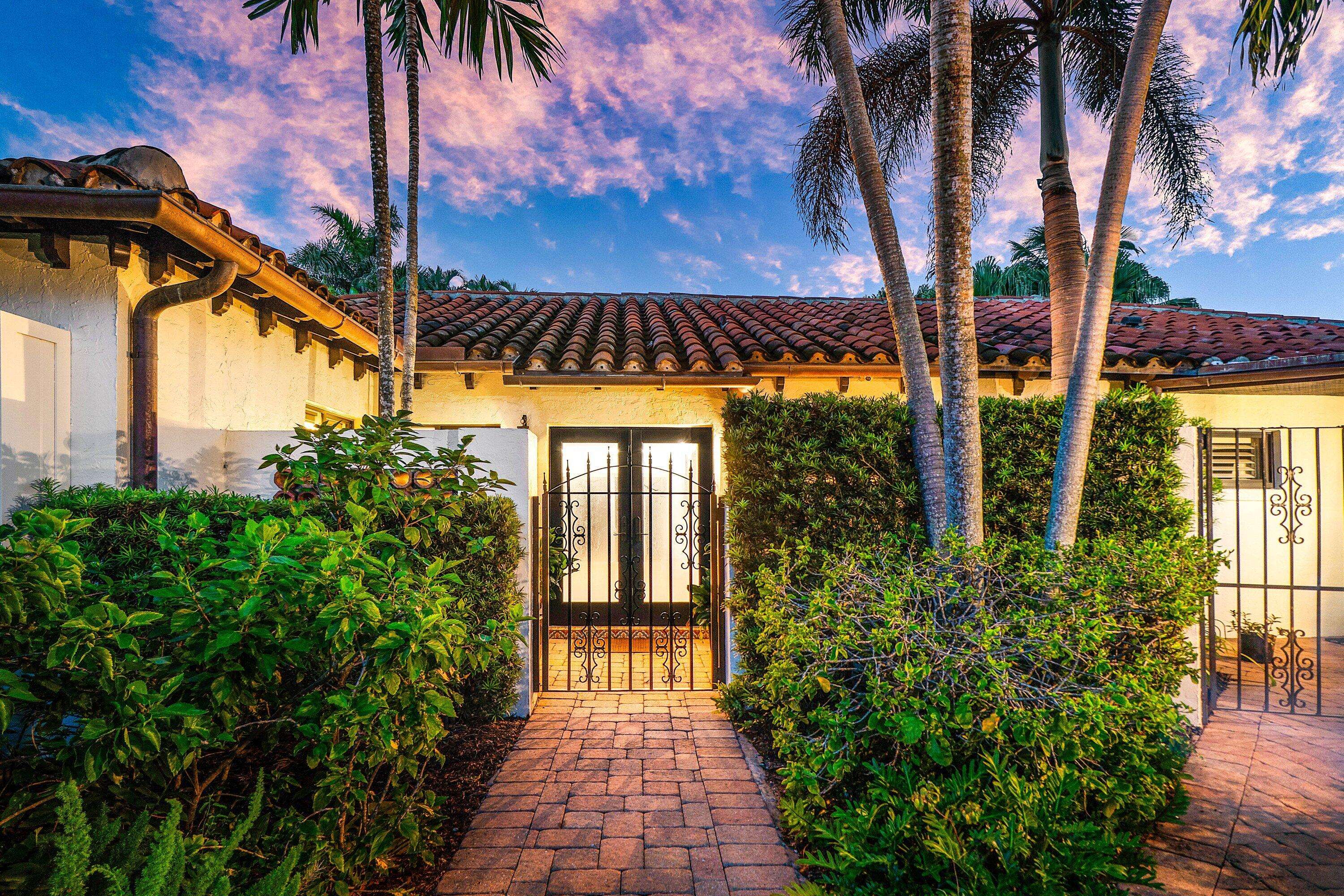 Manalapan, FL 33462,16 Little Pond RD