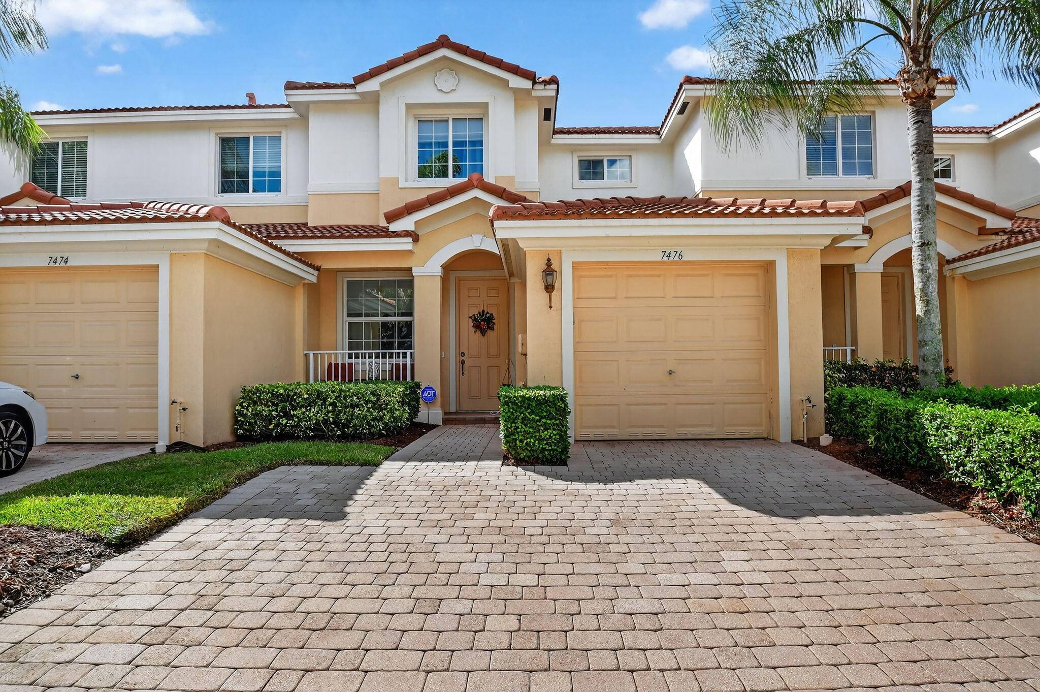 Boynton Beach, FL 33437,7476 Sarentino LN 121