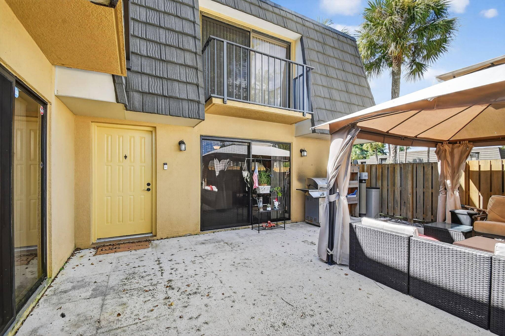 West Palm Beach, FL 33407,2409 24th WAY