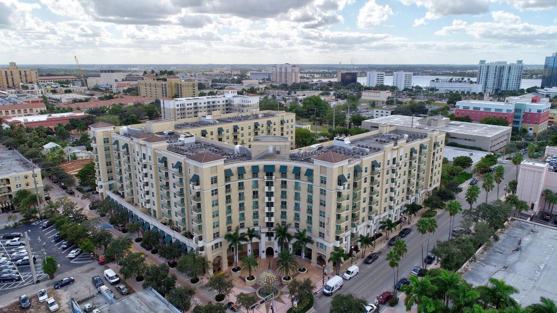 West Palm Beach, FL 33401,610 Clematis ST 304