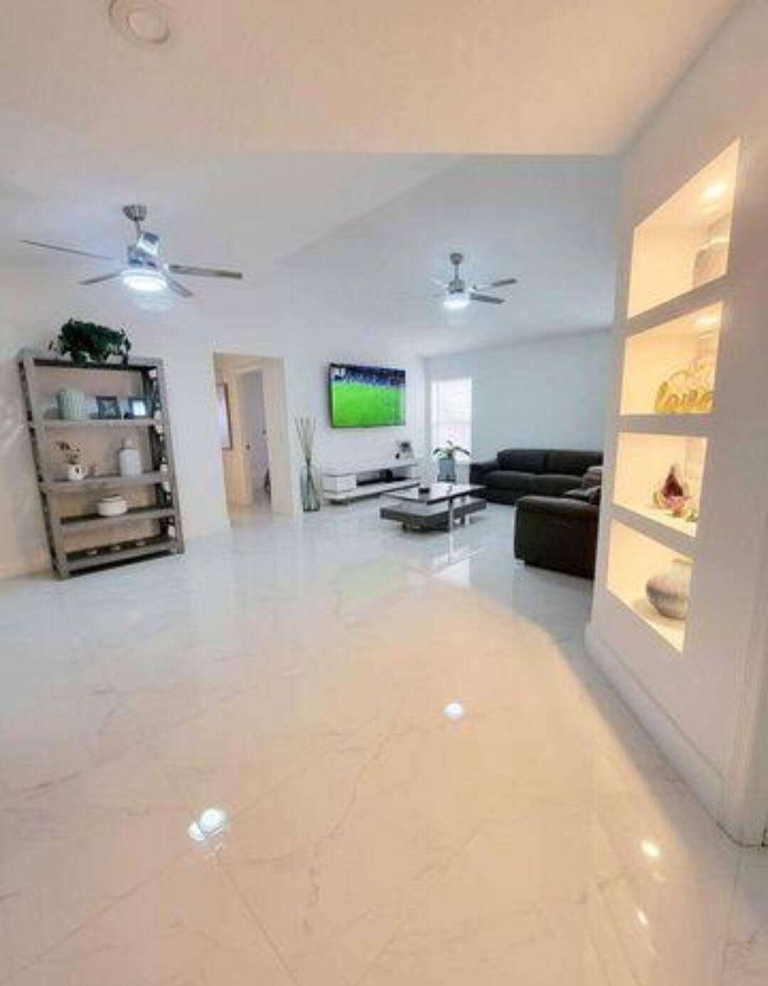 Port Saint Lucie, FL 34953,1697 SW Clover ST