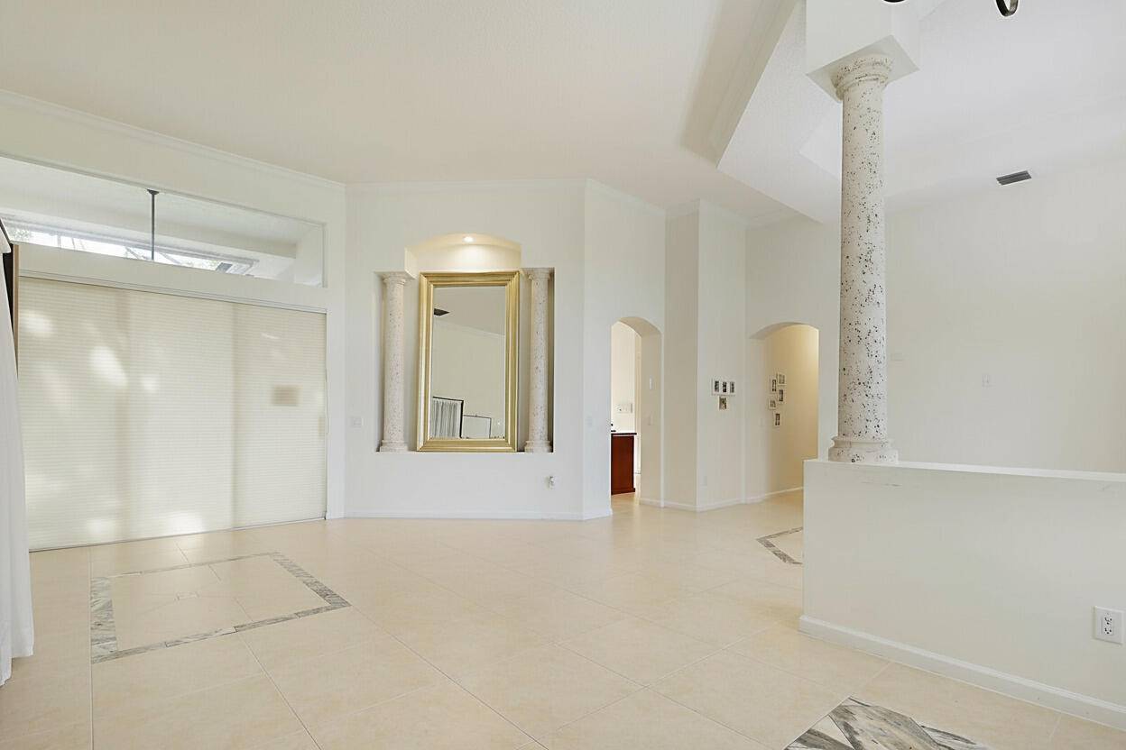 Boca Raton, FL 33428,21707 Marigot DR