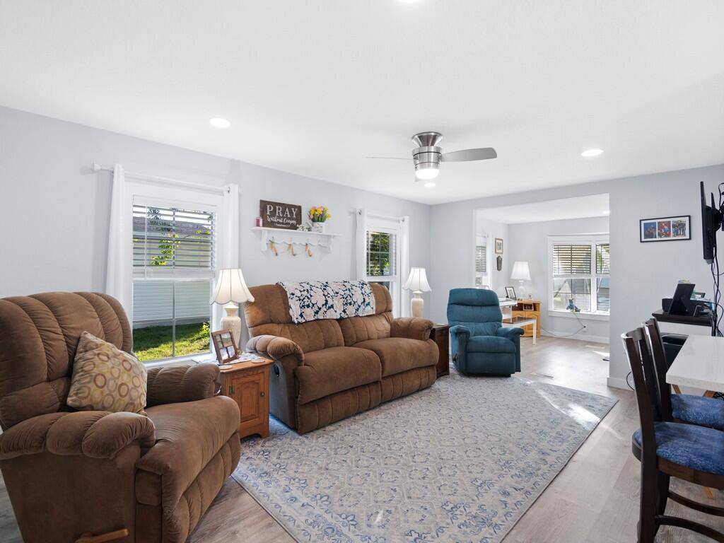 Port Saint Lucie, FL 34952,12 Toreador