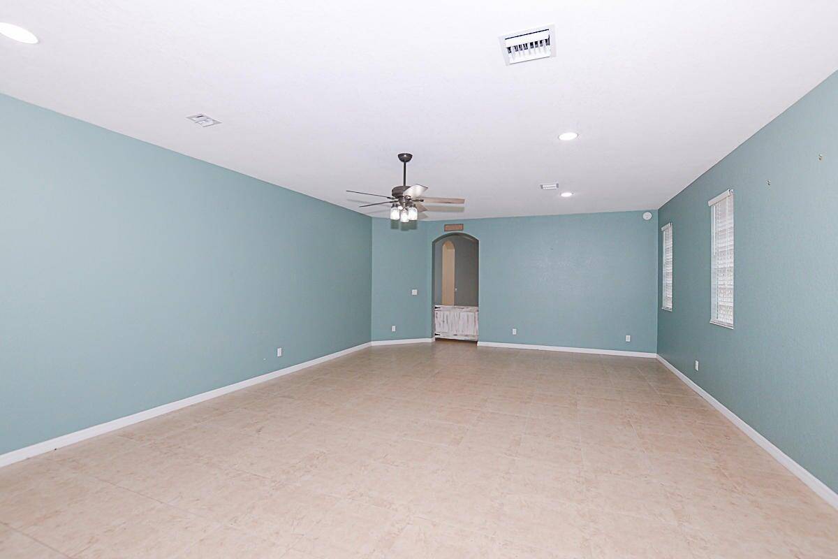 Fort Pierce, FL 34947,773 Bent Creek DR